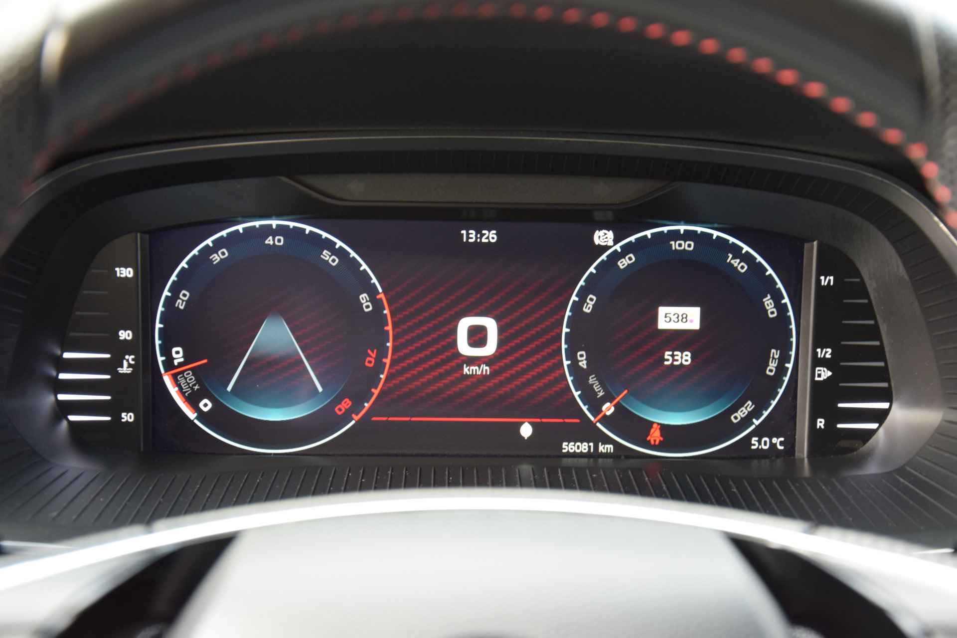 Škoda Octavia RS 2.0 245PK Handgeschakeld | BOVAG Garantie | Trekhaak (wegklapbaar) | Virtual Dashboard | Full LED | 19'' Velgen | Stoelverwarming | Cruise Control | Elektrische Kofferklep | Kessy | - 19/49