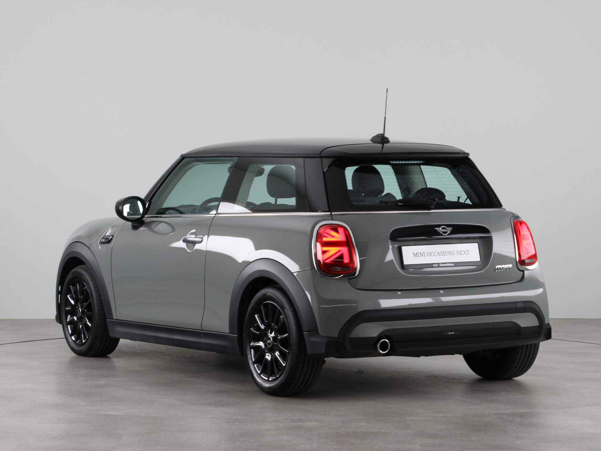 MINI 3-deurs Cooper Camden Edition Aut. - 12/23