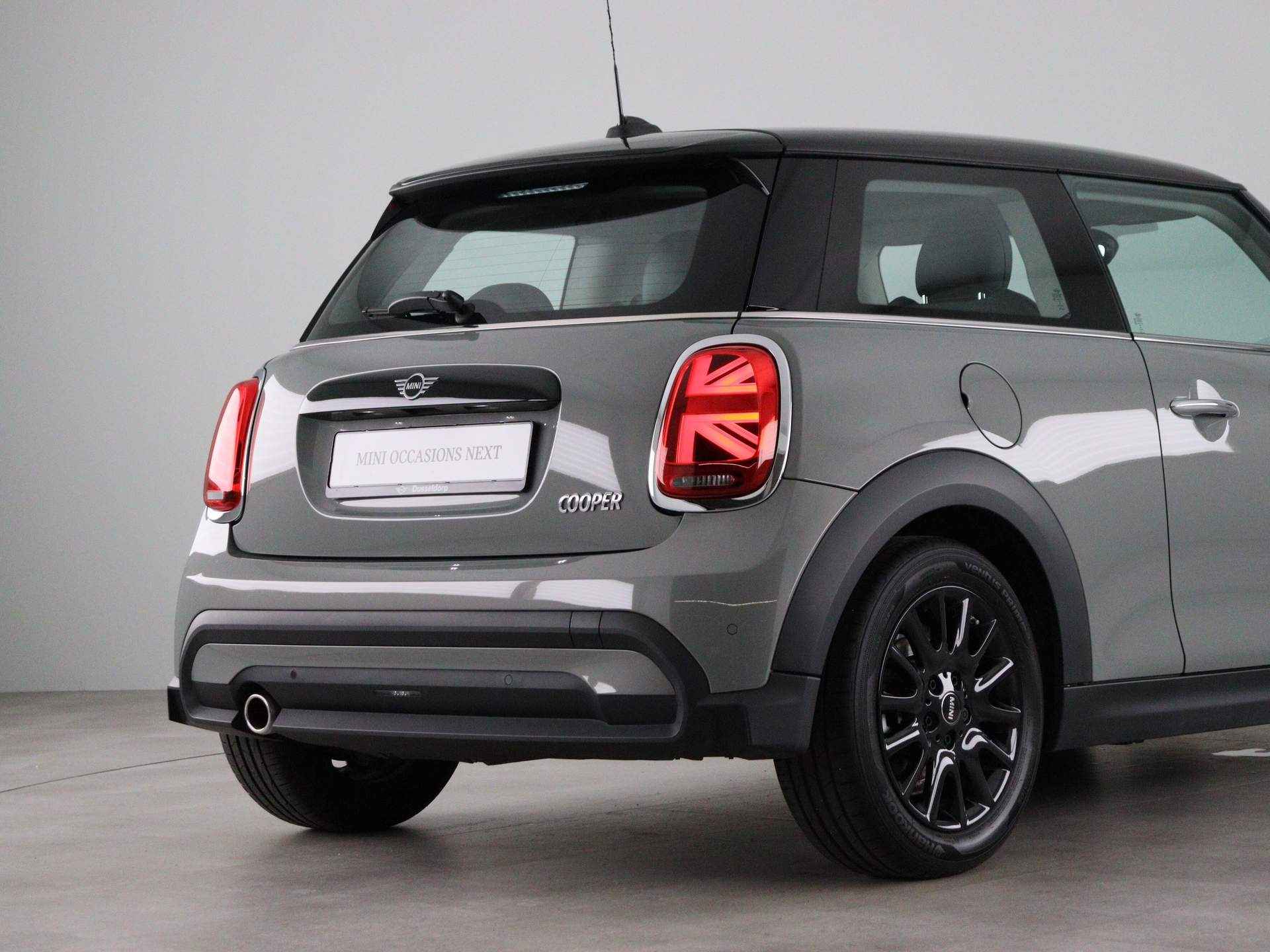 MINI 3-deurs Cooper Camden Edition Aut. - 20/23