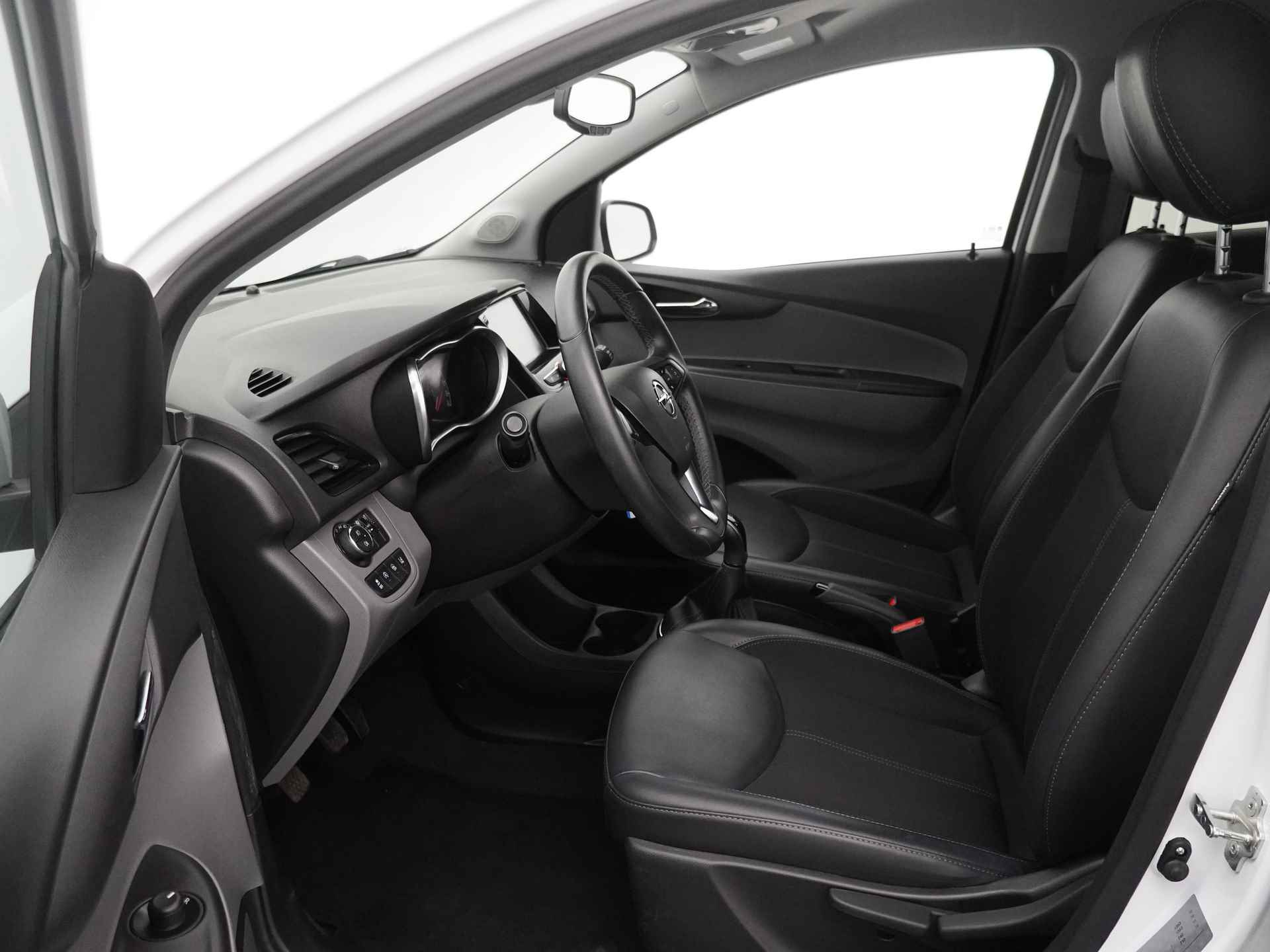 Opel KARL 1.0 ecoFLEX Innovation - Apple Carplay/Android auto - Climate Control - Cruise control - 12 maanden BOVAG garantie - 17/50