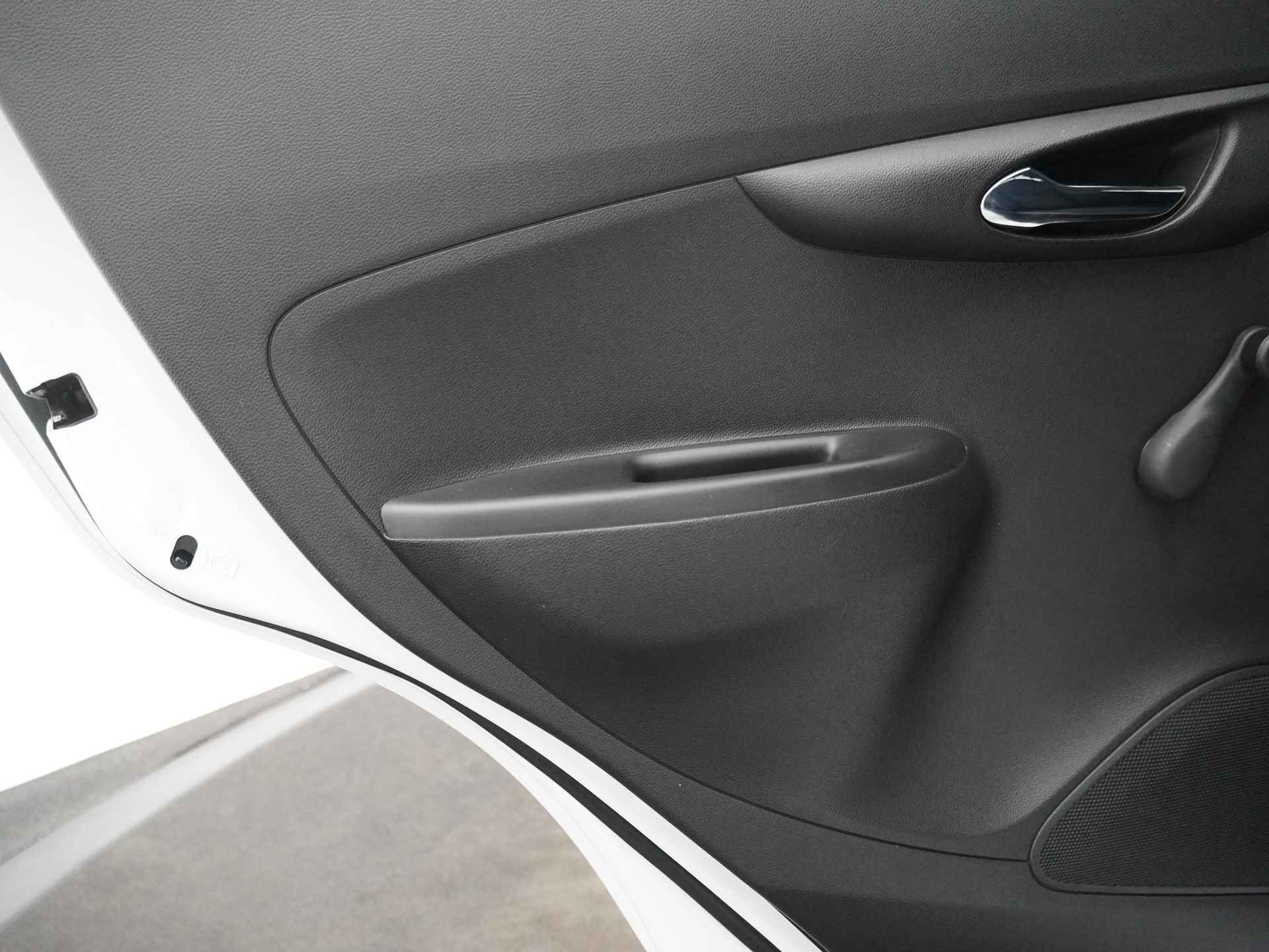 Opel KARL 1.0 ecoFLEX Innovation - Apple Carplay/Android auto - Climate Control - Cruise control - 12 maanden BOVAG garantie - 33/50