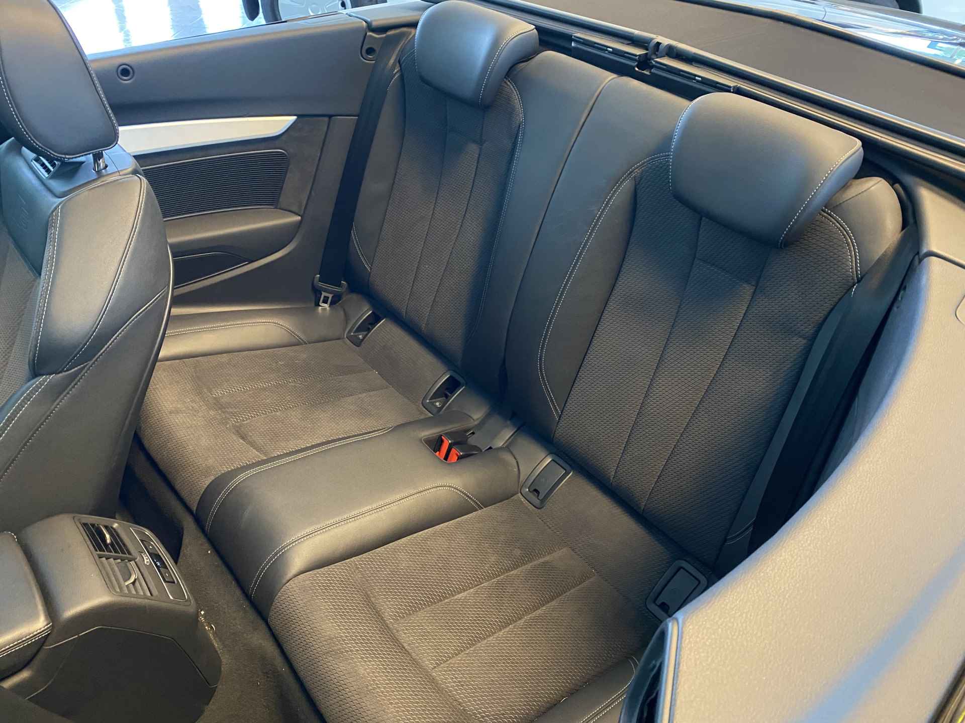 Audi A5 Cabriolet 45 TFSI MHEV Sport S Line Edition | Automaat | Apple CarPlay | Navigatie | Cruise control | - 8/41