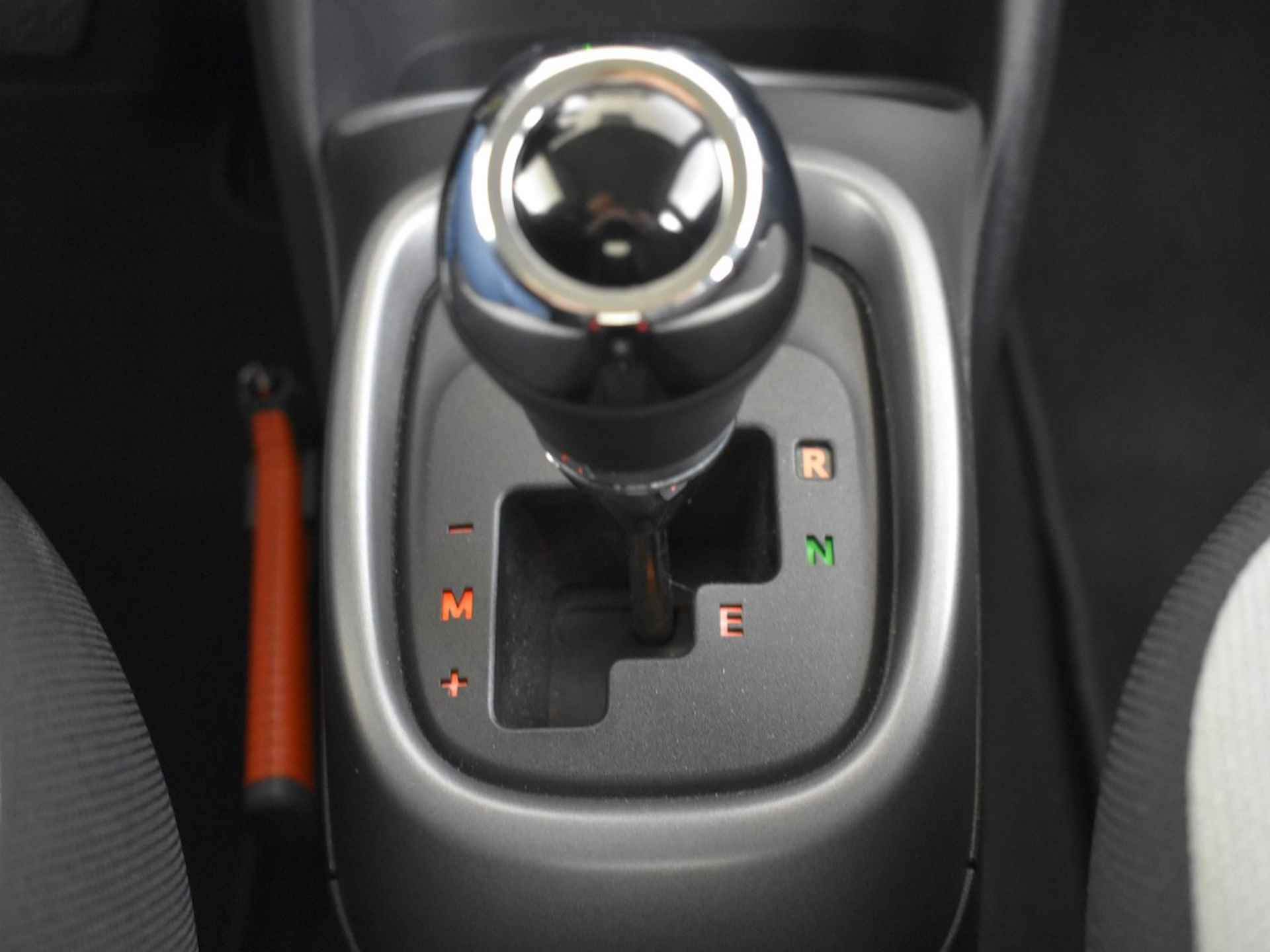 Toyota Aygo 1.0 VVT-i x-play Automaat | Camera - 28/33