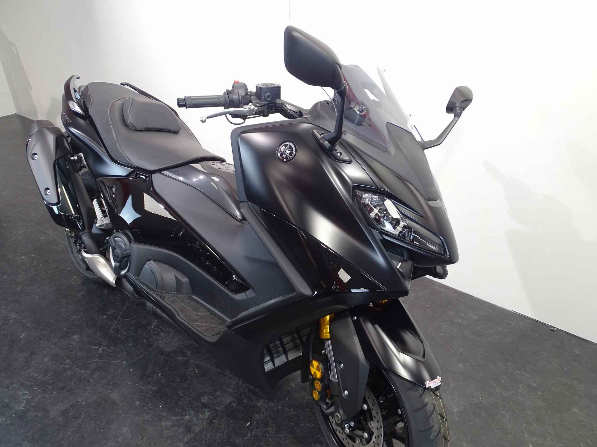 Yamaha T-MAX TECH MAX - 2/7