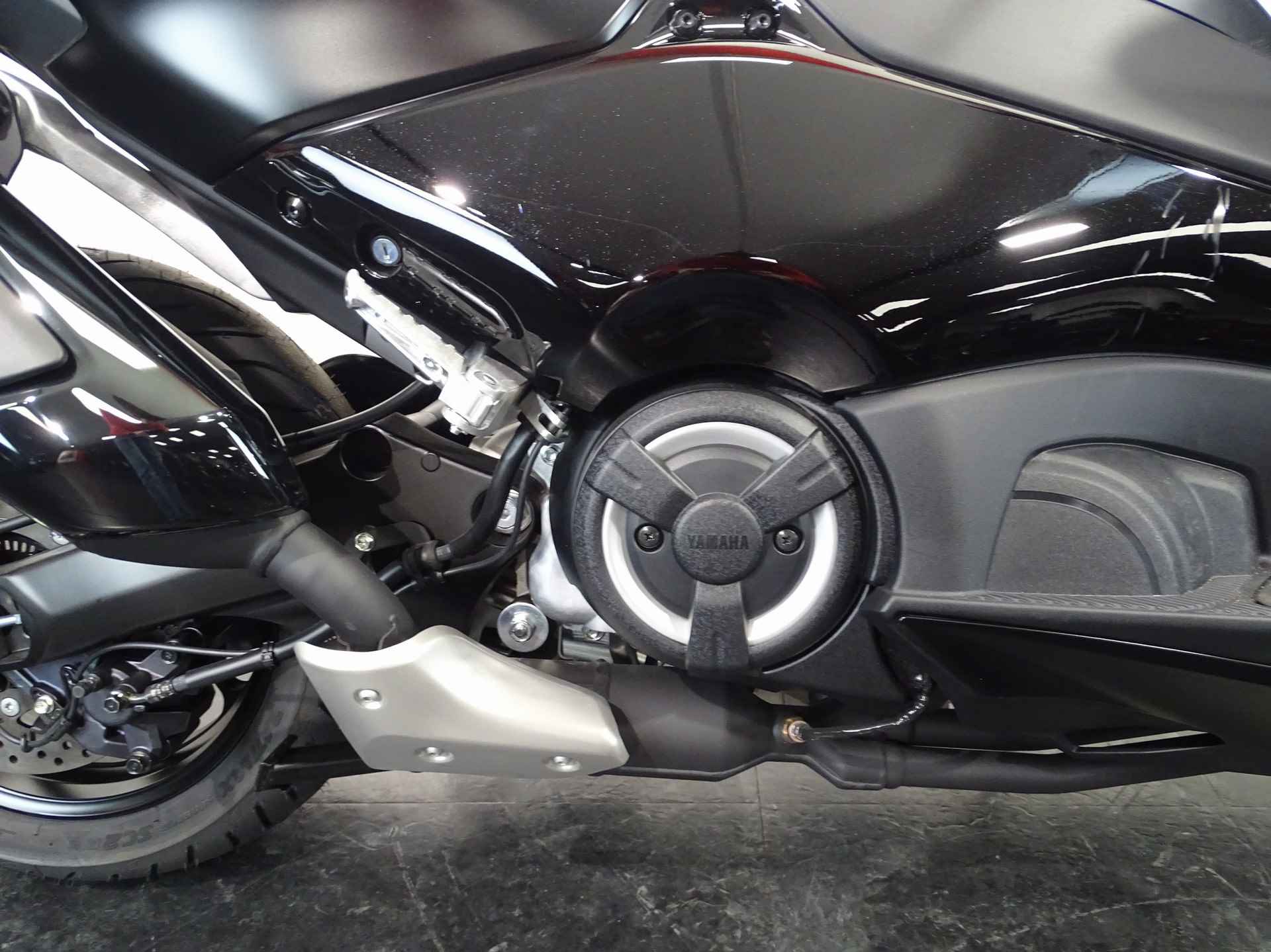 Yamaha T-MAX TECH MAX - 6/7