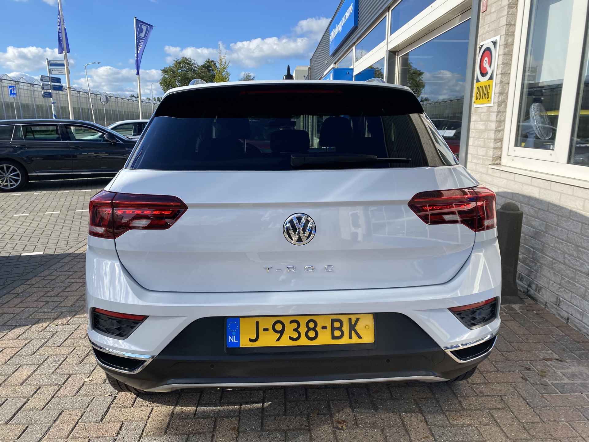 Volkswagen T-Roc 1.5 TSI Sport / NAVIGATIE / APP-CONNECT / AUTOMAAT / CAMERA / DIGITAAL DASHBOARD / DAB / - 32/38