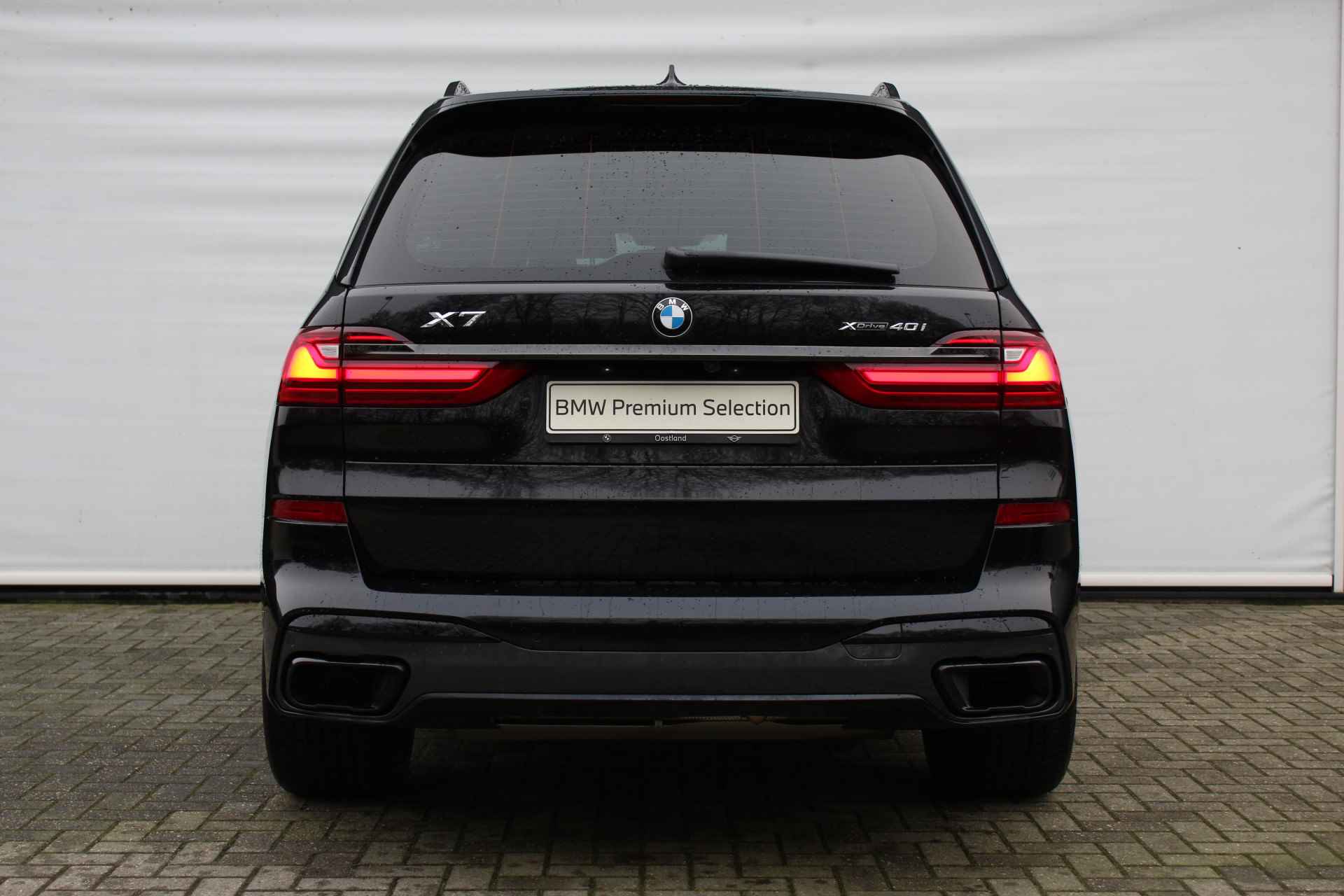 BMW X7 xDrive40i High Executive M Sport Automaat / Panoramadak Sky Lounge / Trekhaak / Laserlight / Head-Up / Parking Assistant Plus / Live Cockpit Professional / Stoelverwarming voor + achter - 9/32