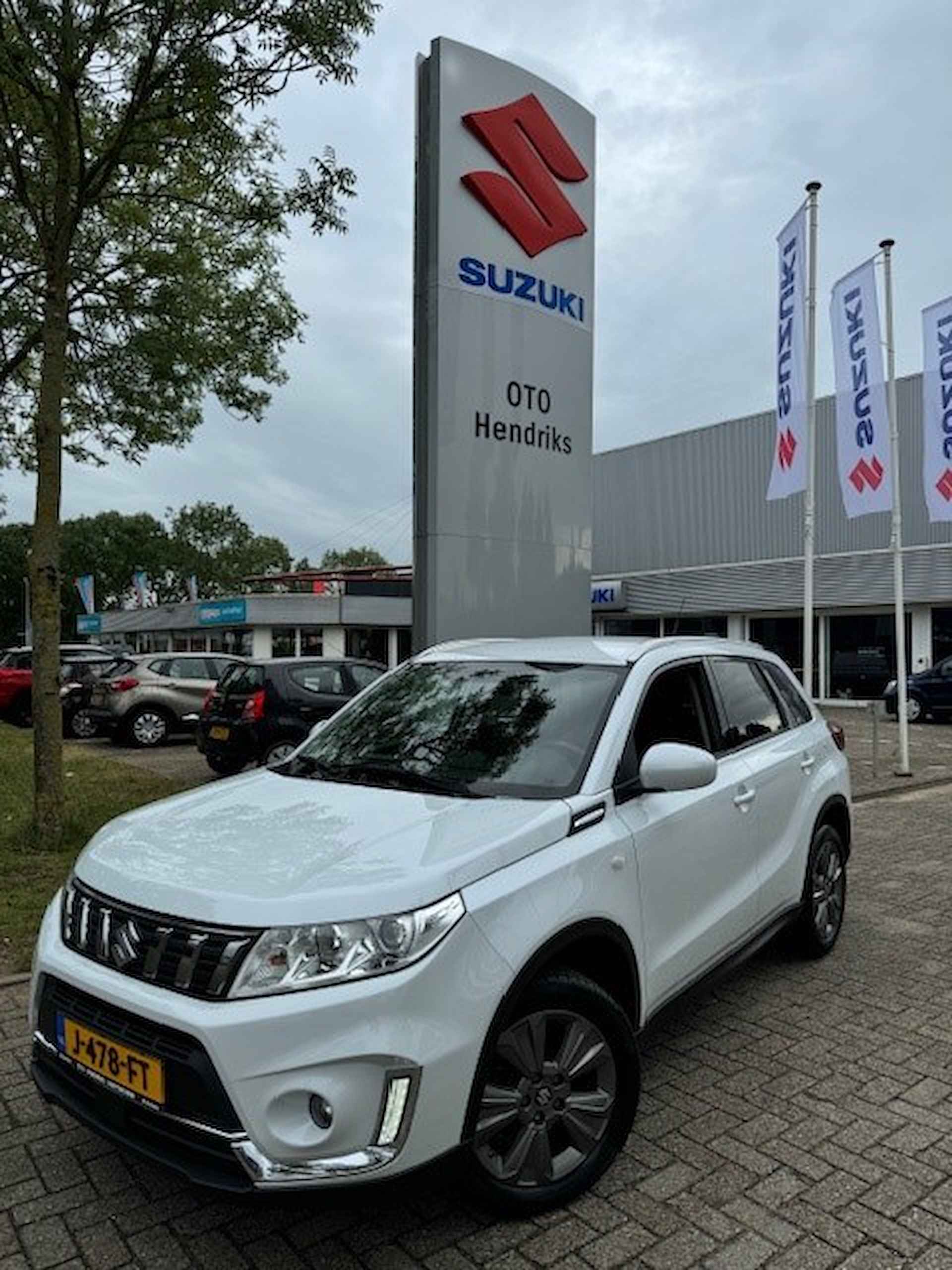 SUZUKI Vitara 1.0 Boosterjet 112pk 2WD Select AUTOMAAT - 2/44