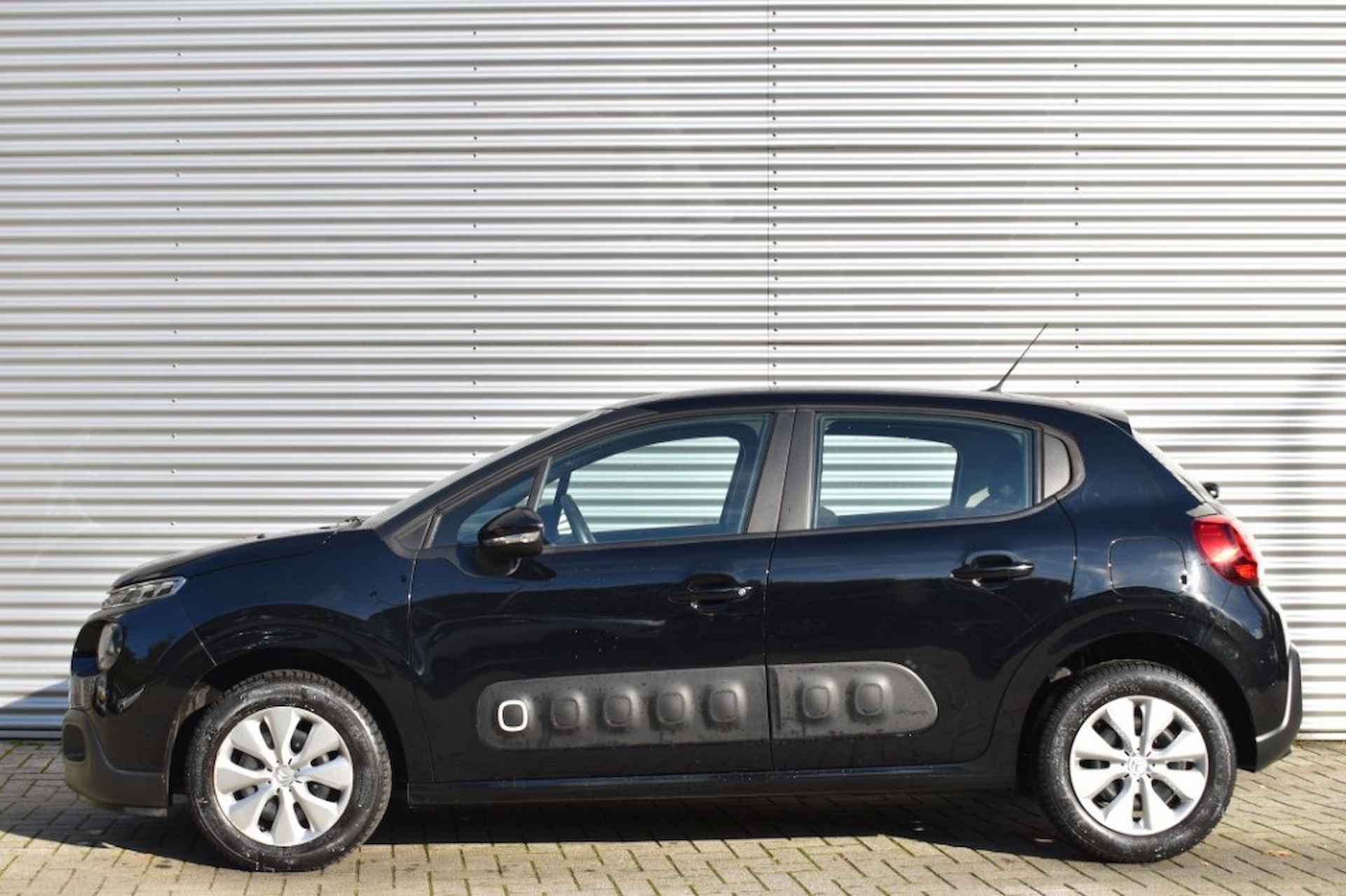 CITROEN C3 1.2 FEEL EDITION / NAVI / CARPLAY / ECC / PDC - 2/37