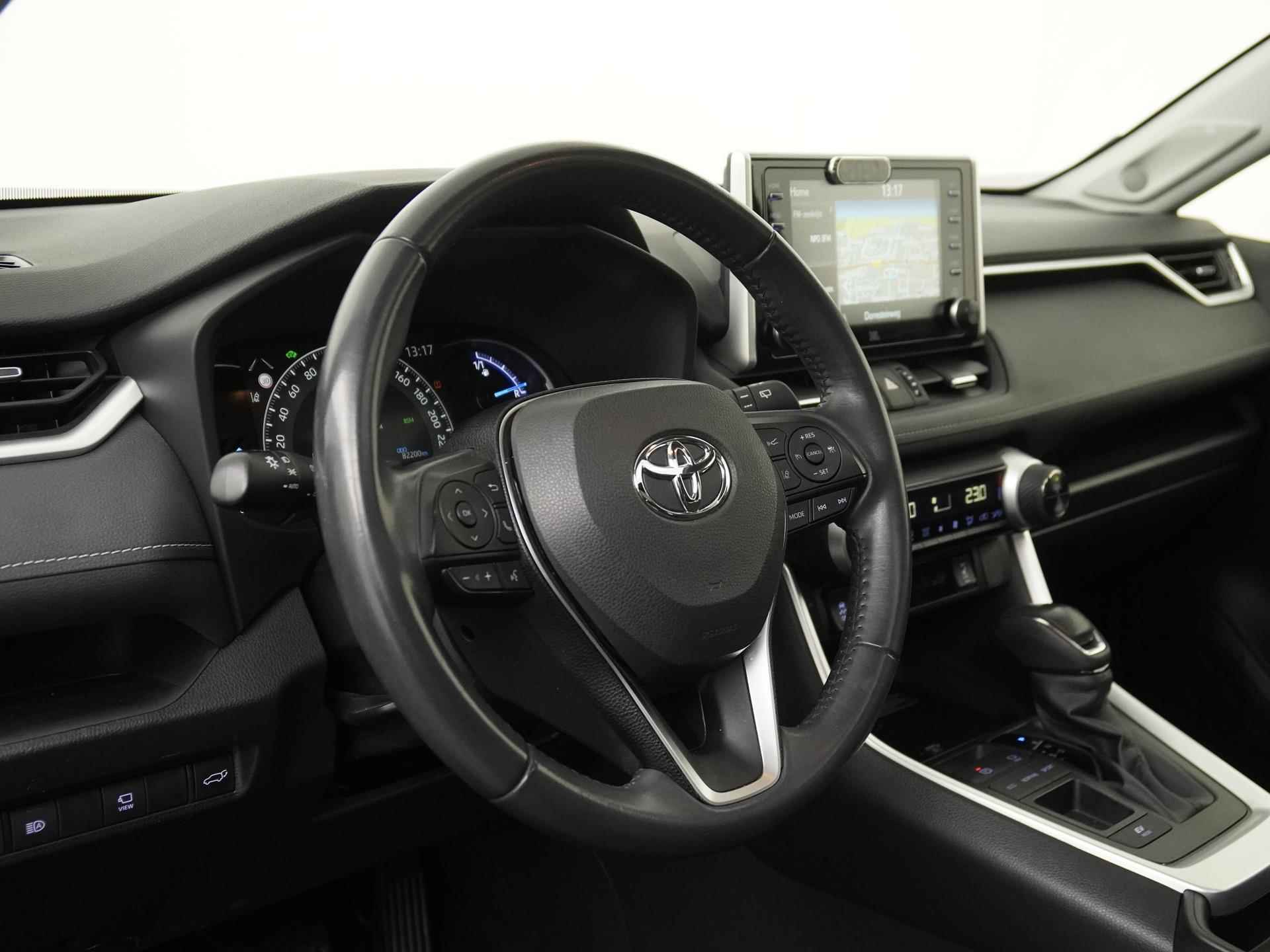 Toyota RAV4 2.5 Hybrid Executive | Panoramadak | Mem stoel | Trekhaak | Blind spot |  Zondag Open! - 32/43