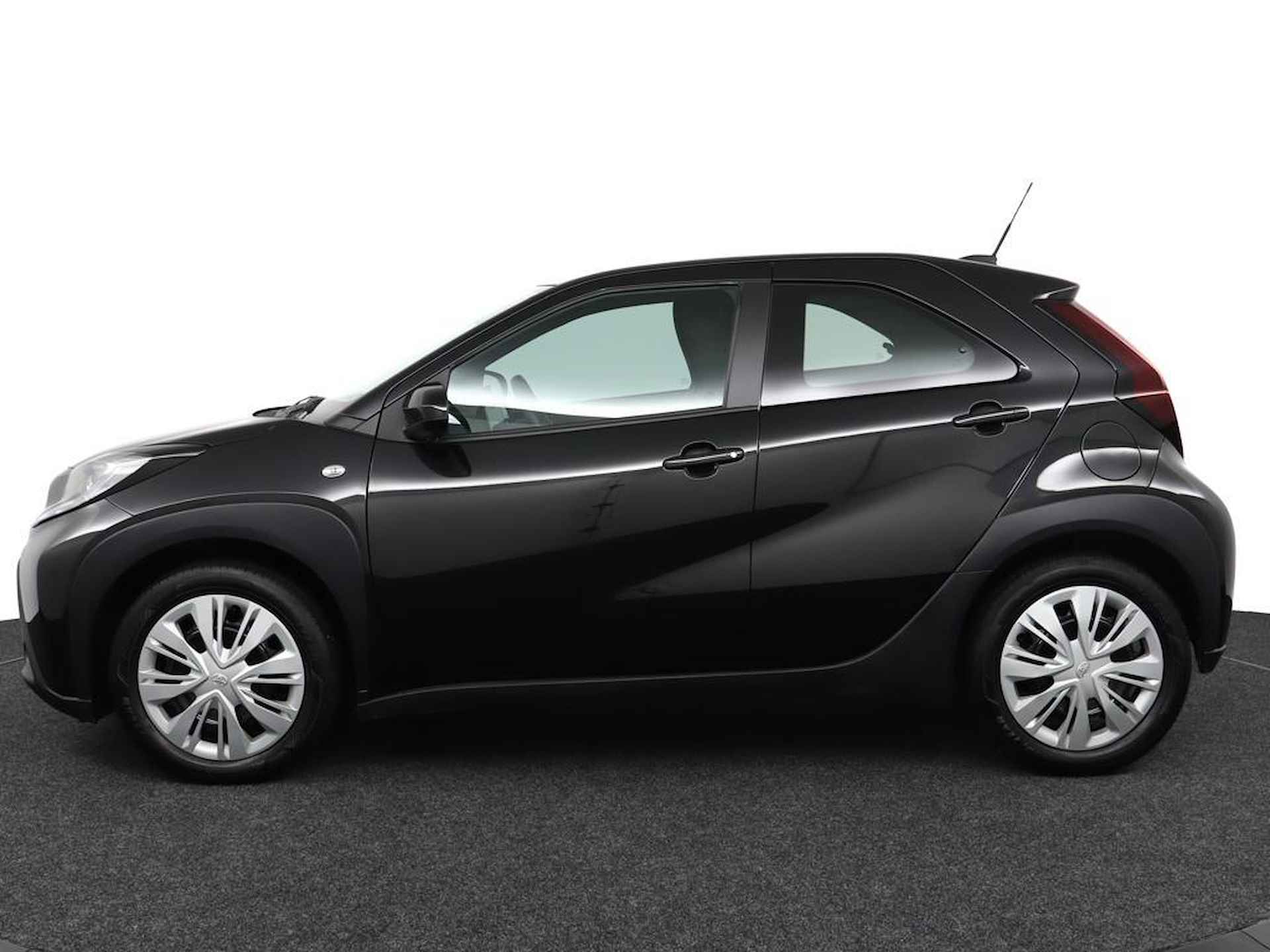 Toyota Aygo X 1.0 VVT-i MT Play | Applecarplay/Android Auto | Parkeercamera | Airco | - 3/42