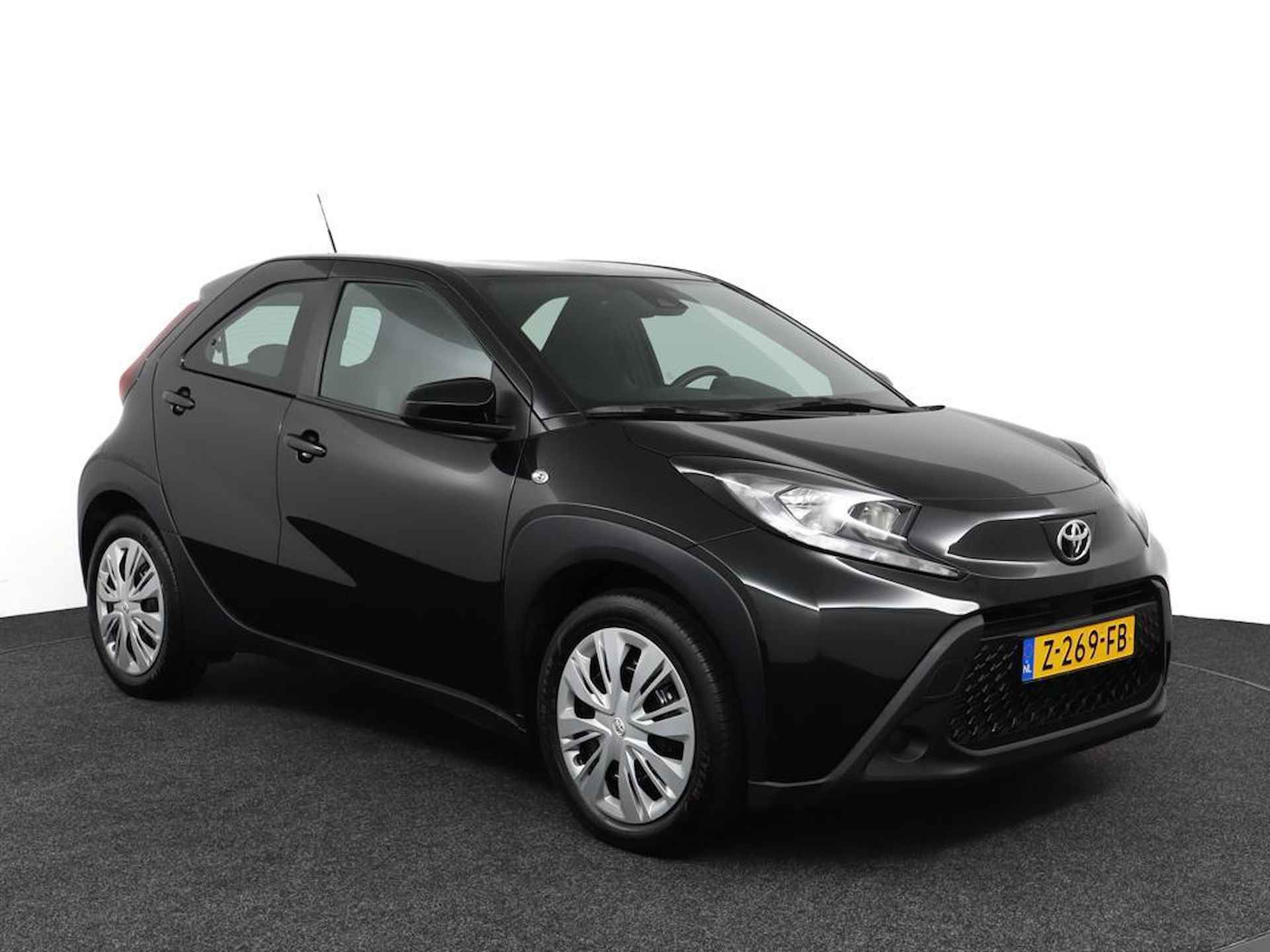 Toyota Aygo X 1.0 VVT-i MT Play | Applecarplay/Android Auto | Parkeercamera | Airco | - 14/42