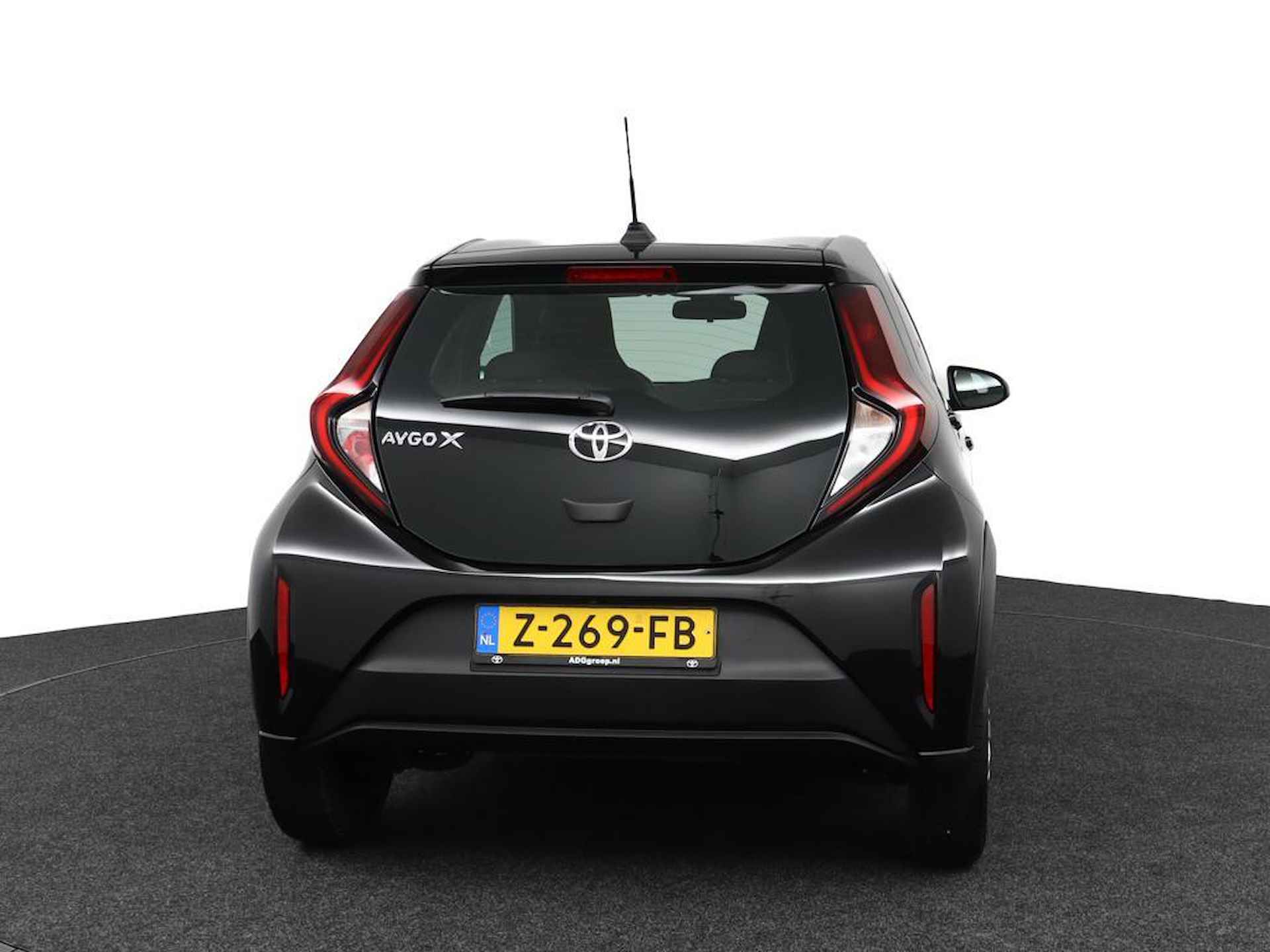 Toyota Aygo X 1.0 VVT-i MT Play | Applecarplay/Android Auto | Parkeercamera | Airco | - 33/42