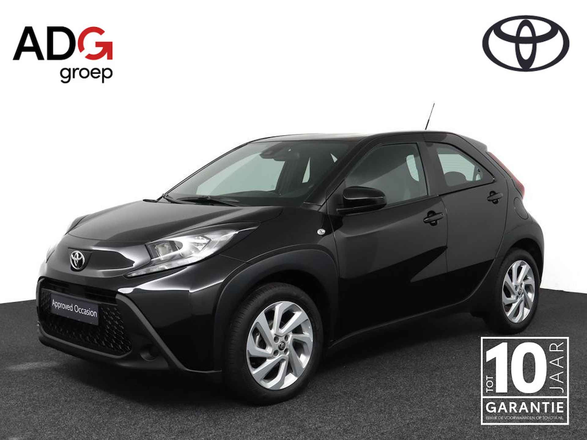 Toyota Aygo X 1.0 VVT-i MT Play | Applecarplay/Android Auto | Parkeercamera | Airco | Lichtmetalen-Velgen |