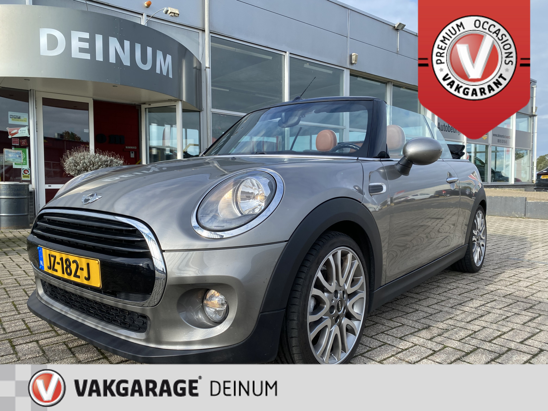 MINI Cabrio 1.5 Cooper Chili Serious Business Luxe leder, Navigatie, PDC, Nieuwstaat..!!