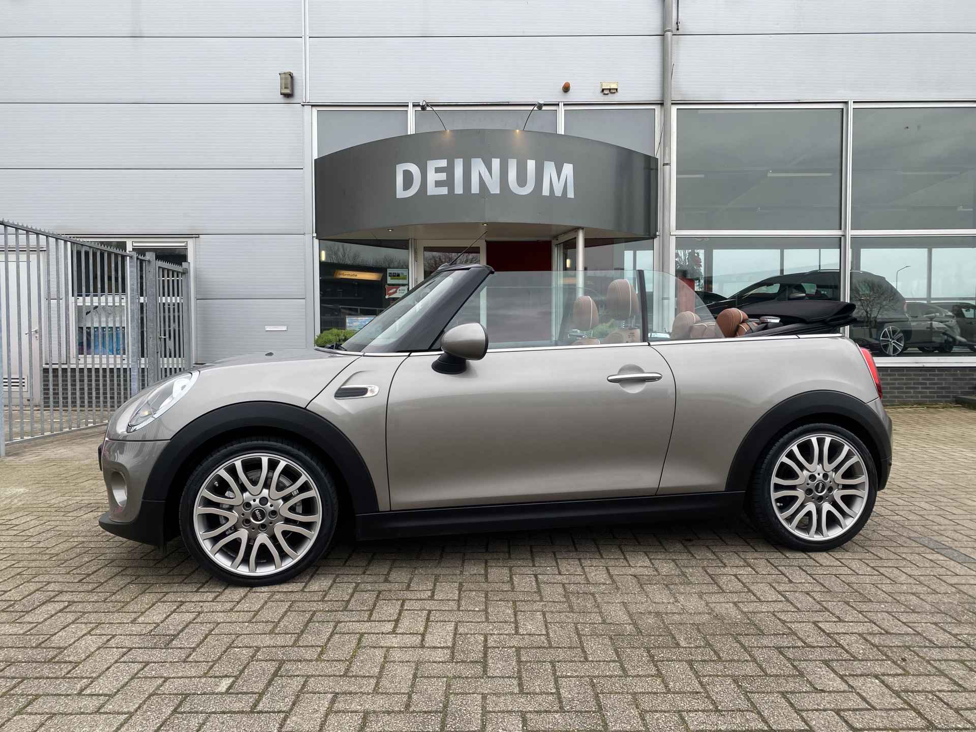 MINI Cabrio 1.5 Cooper Chili Serious Business Luxe leder, Navigatie, PDC, Nieuwstaat..!! - 4/25