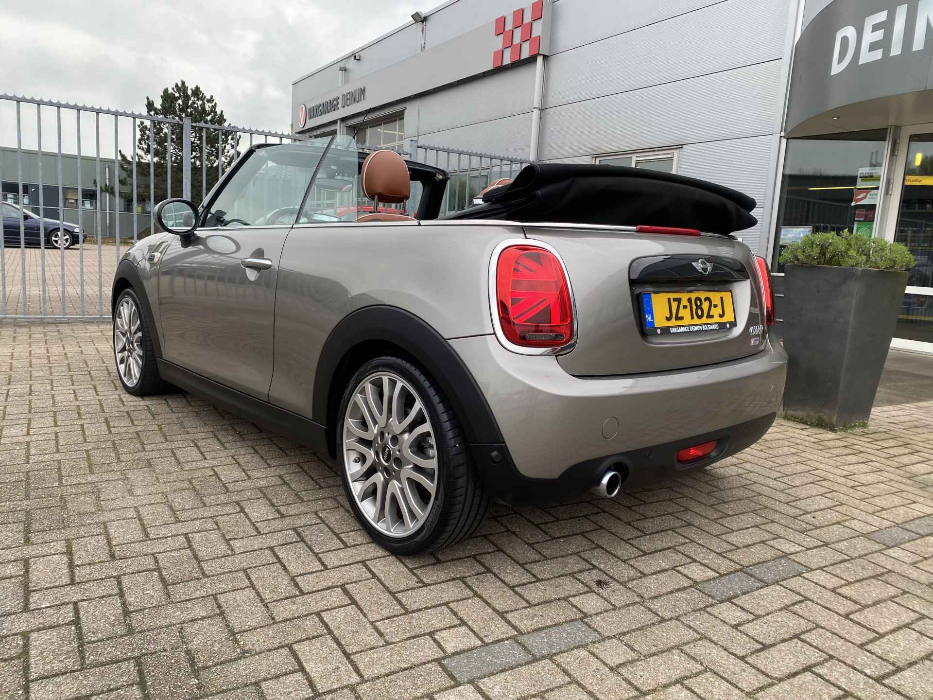 MINI Cabrio 1.5 Cooper Chili Serious Business Luxe leder, Navigatie, PDC, Nieuwstaat..!! - 6/25