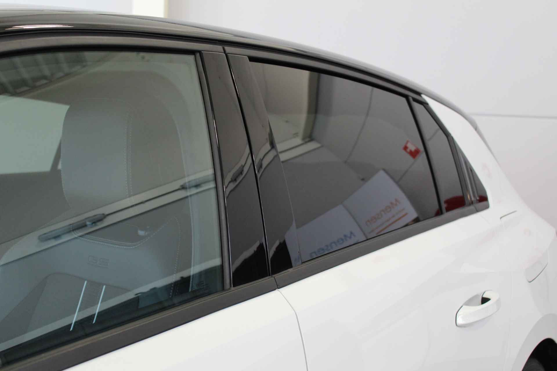 Opel Astra 1.6 180PK Hybrid Automaat Comfortstoel | Navigatie | Camera Achter | Winterpakket - 2/21