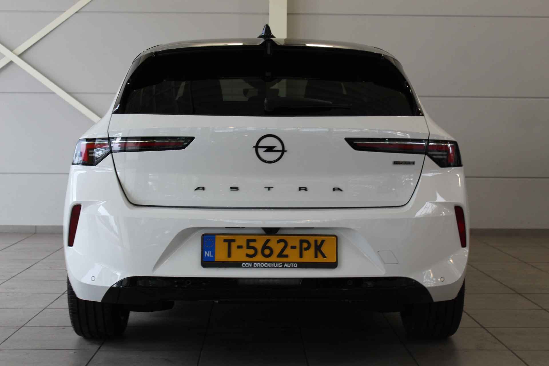 Opel Astra 1.6 180PK Hybrid Automaat Comfortstoel | Navigatie | Camera Achter | Winterpakket - 8/21