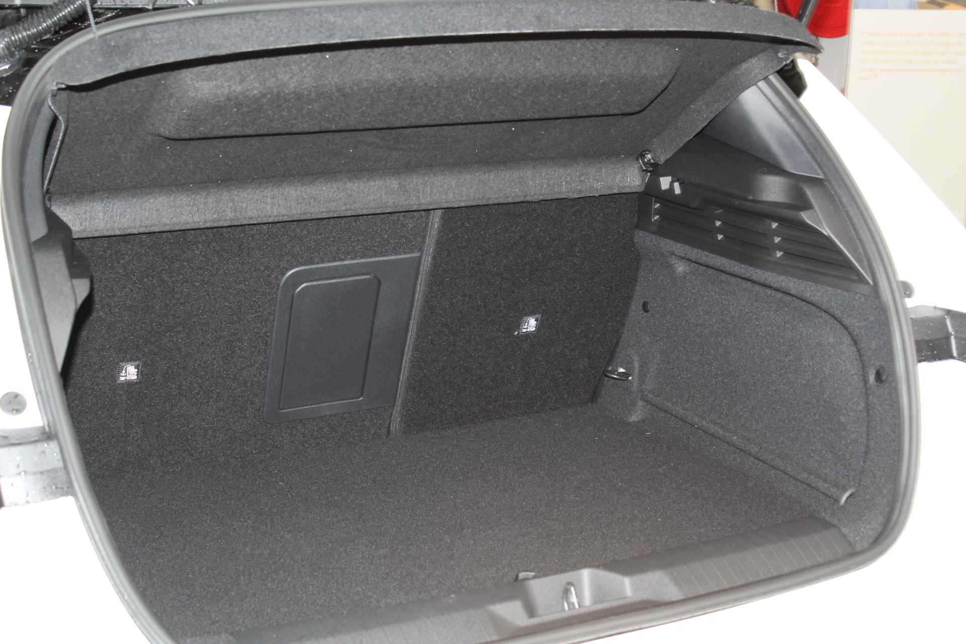 Opel Astra 1.6 180PK Hybrid Automaat Comfortstoel | Navigatie | Camera Achter | Winterpakket - 9/18
