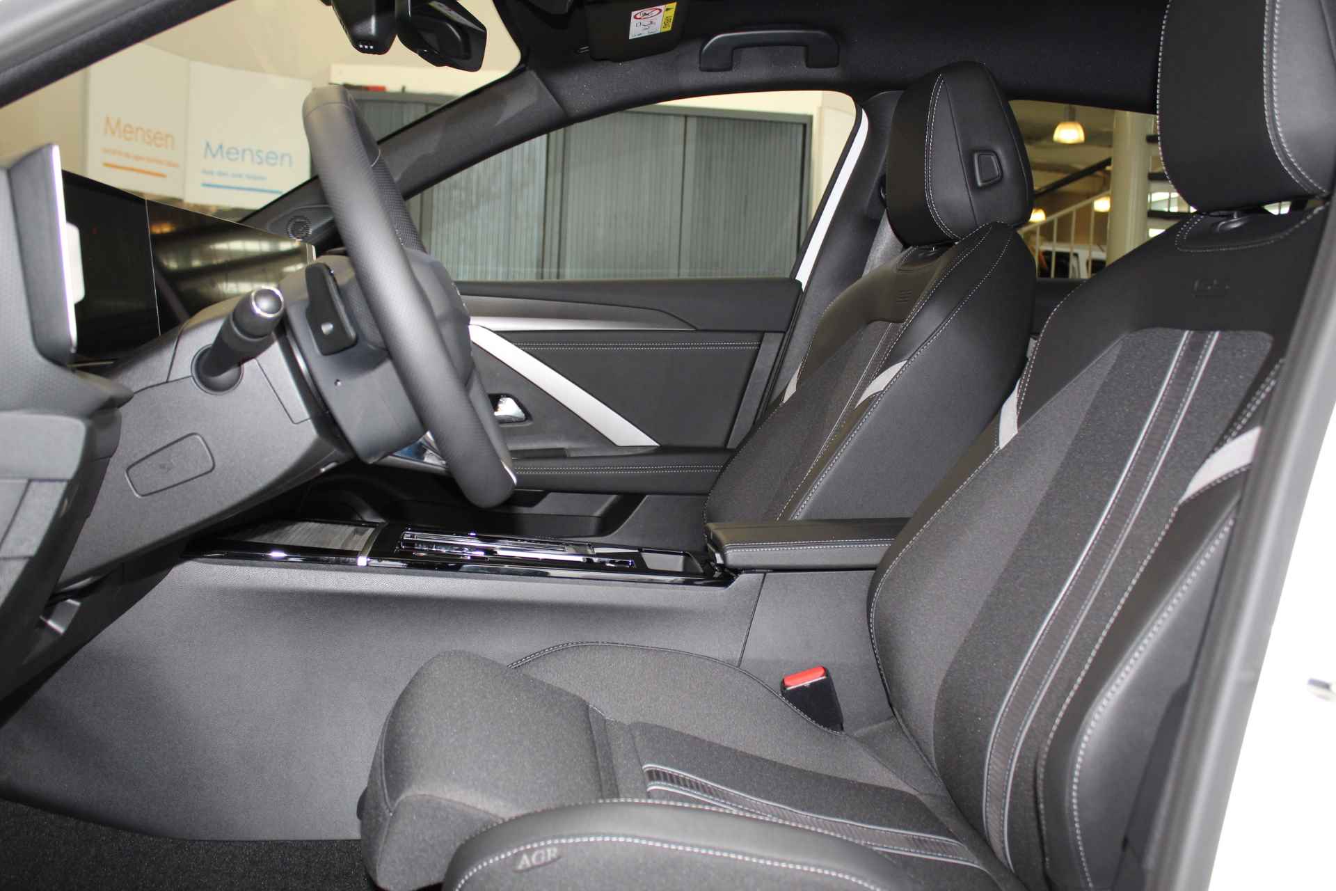 Opel Astra 1.6 180PK Hybrid Automaat Comfortstoel | Navigatie | Camera Achter | Winterpakket - 12/18