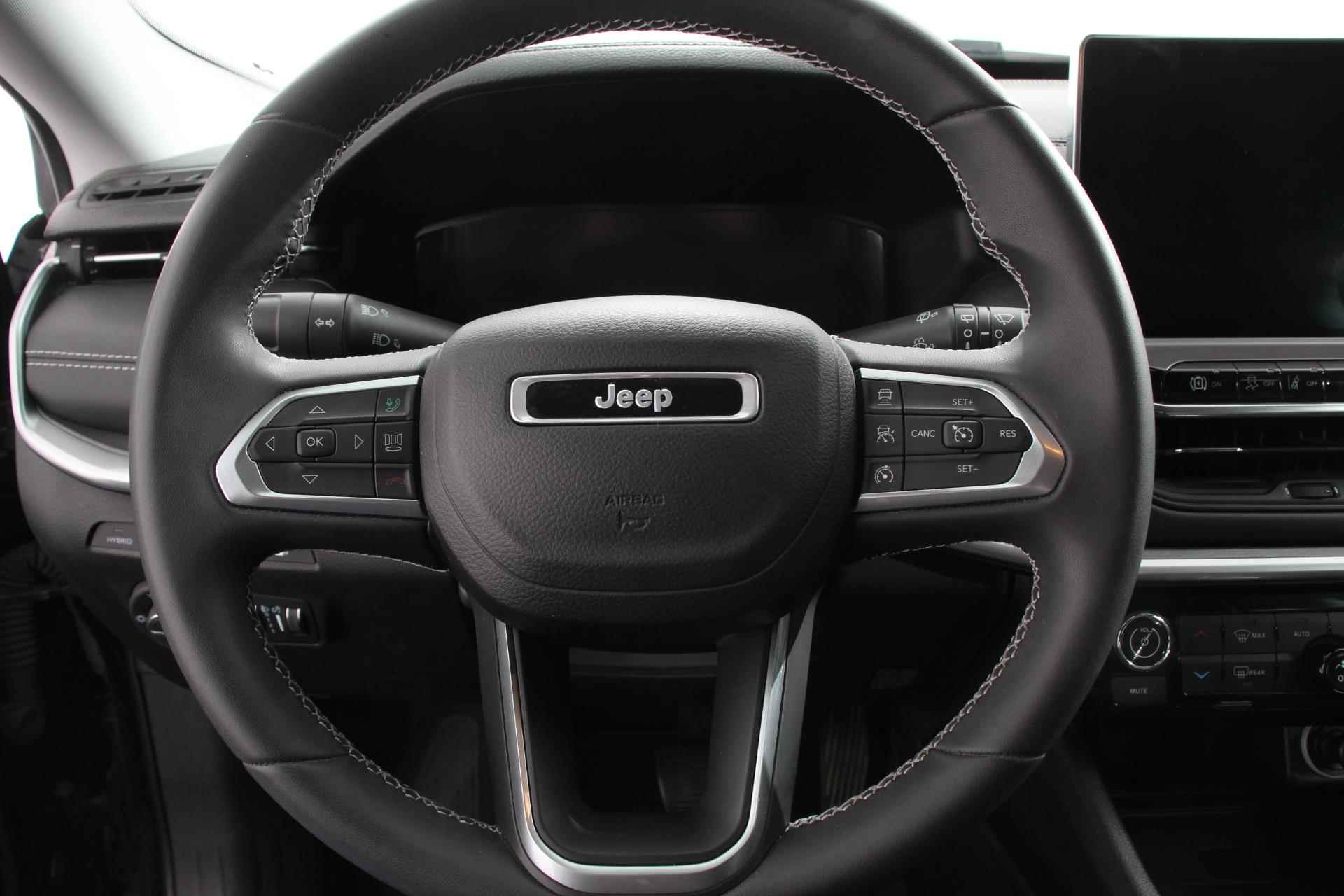 Jeep Compass 1.3 4xe  Plug-in Hybrid Electric Limited | Navigatie | Apple Carplay/Android Auto | Parkeersensoren | Camera | Adaptive Cruise Control | Stoel-en stuurverwarming | Ledverlichting voor | Getinte ramen - 15/31