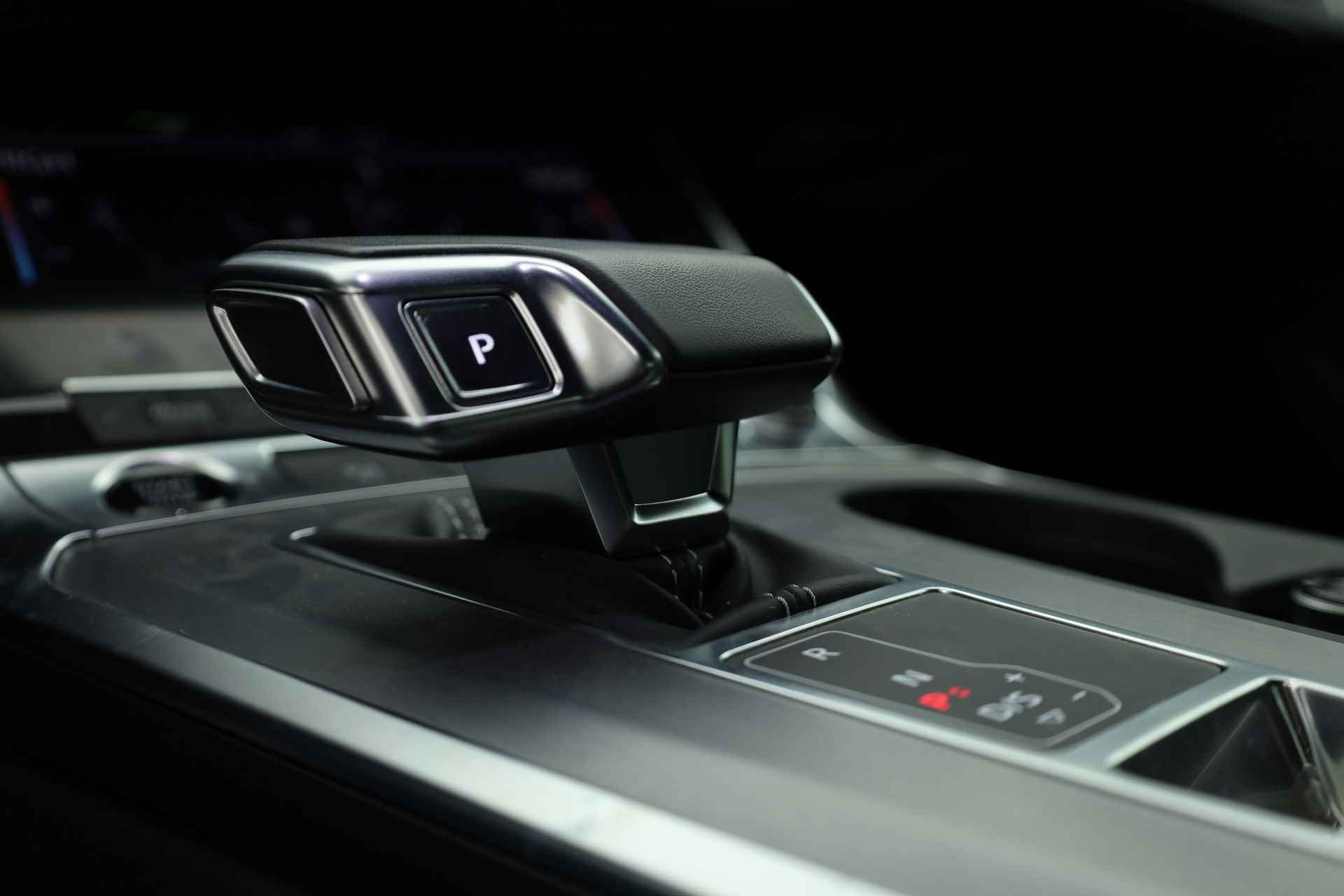 Audi A6 Limousine 55 TFSI e Quattro 2x S Line | Adapt. Cruise | 360 camera | Stoel- Stuurverw. | Park Assist | Navi - 7/43