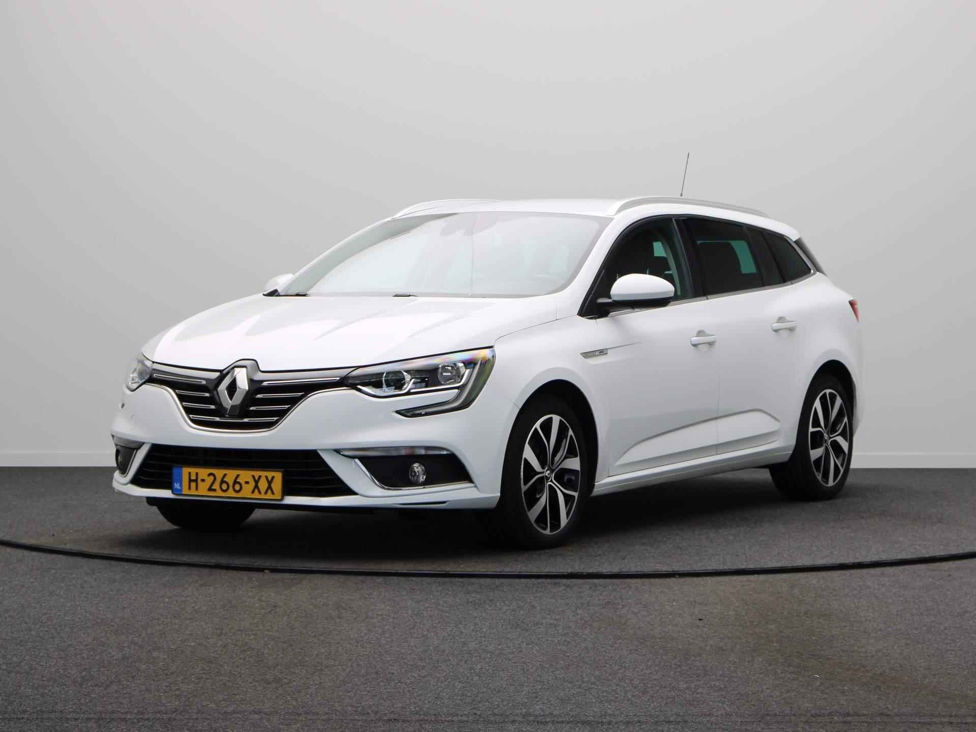 Renault Mégane Estate TCe 140pk Bose | Climate control | Cruise control | Parkeersensoren voor + achter | Apple Carplay/Android auto | - 10/48