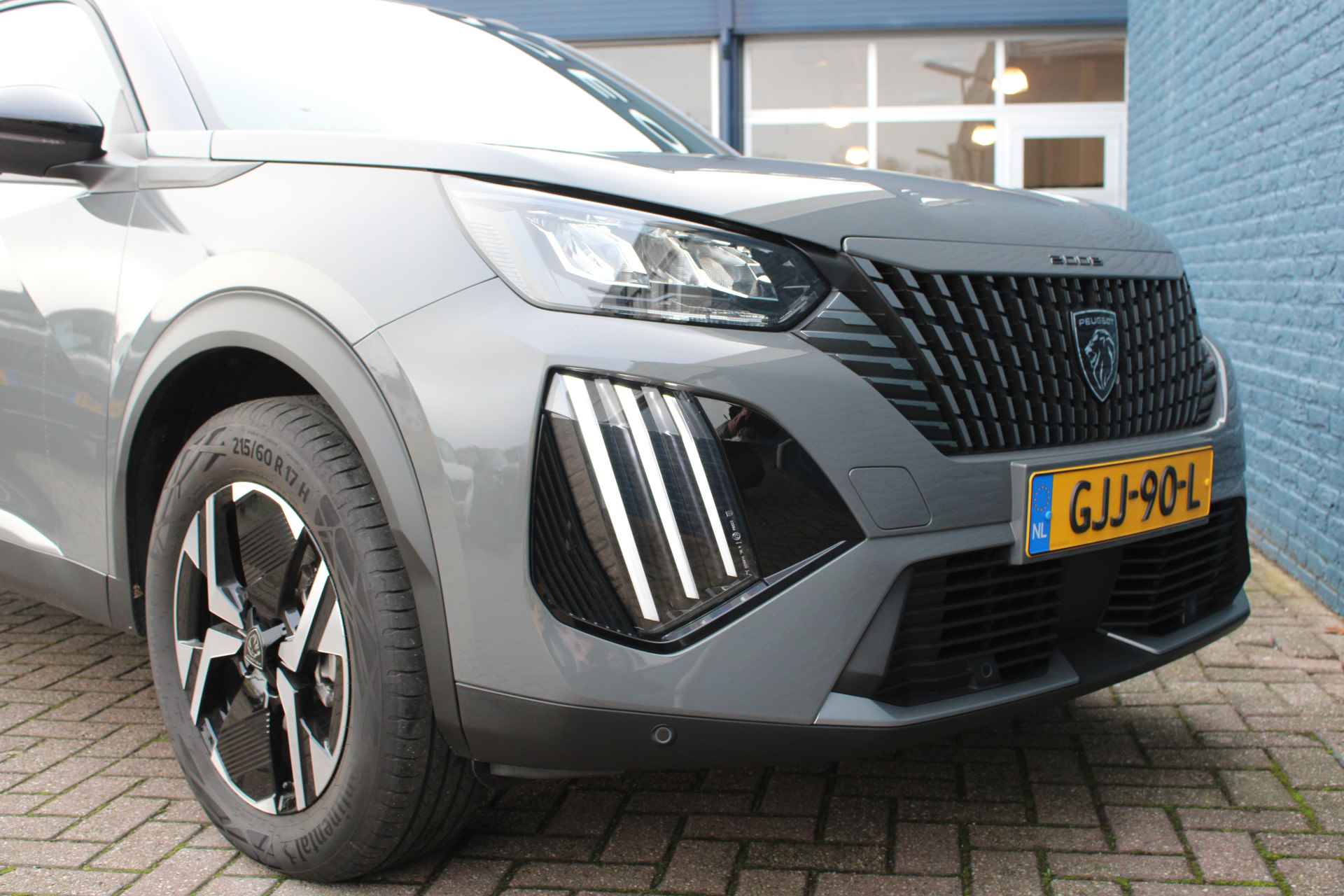 Peugeot 2008 SUV 1.2 Hybrid 136pk Allure | Automaat | Navigatie | Camera | Stoelverwarming | - 6/30