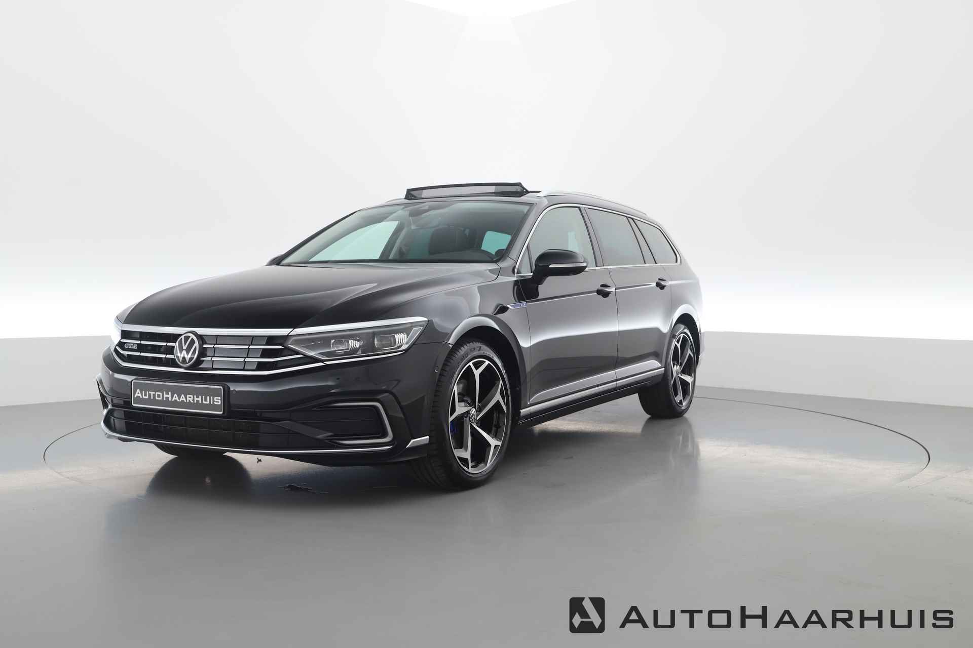 Volkswagen Passat Variant 1.4 TSI PHEV GTE R-Line | Pano | Travel Assist | 360cam | 18'' | Digi. Cockpit | Massage | Leder | - 1/31