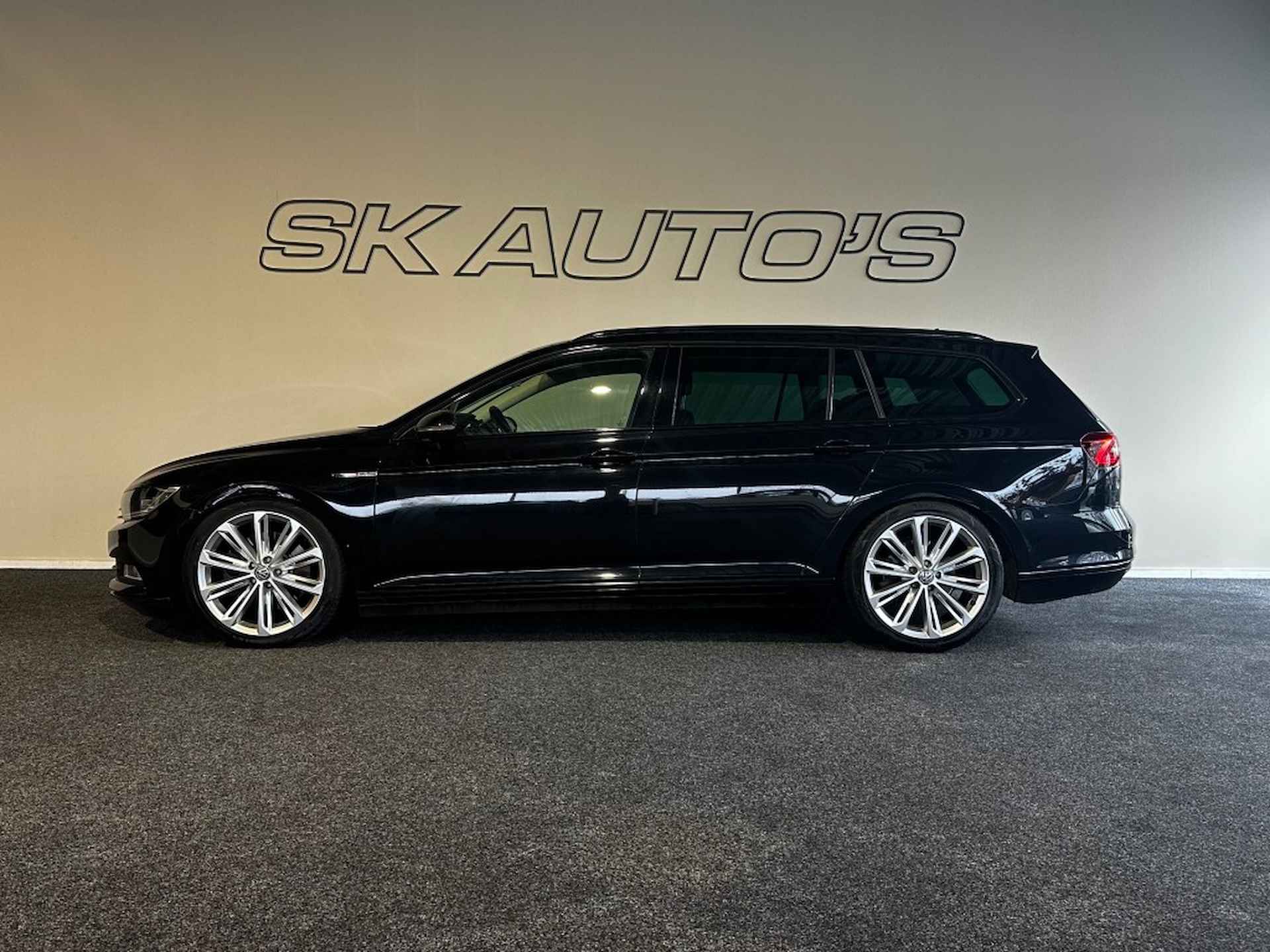 VOLKSWAGEN Passat 2.0 BITDI 4M HIGHL. AUTOMAAT, NAVI, 239PK, XENON, DSG. - 4/46