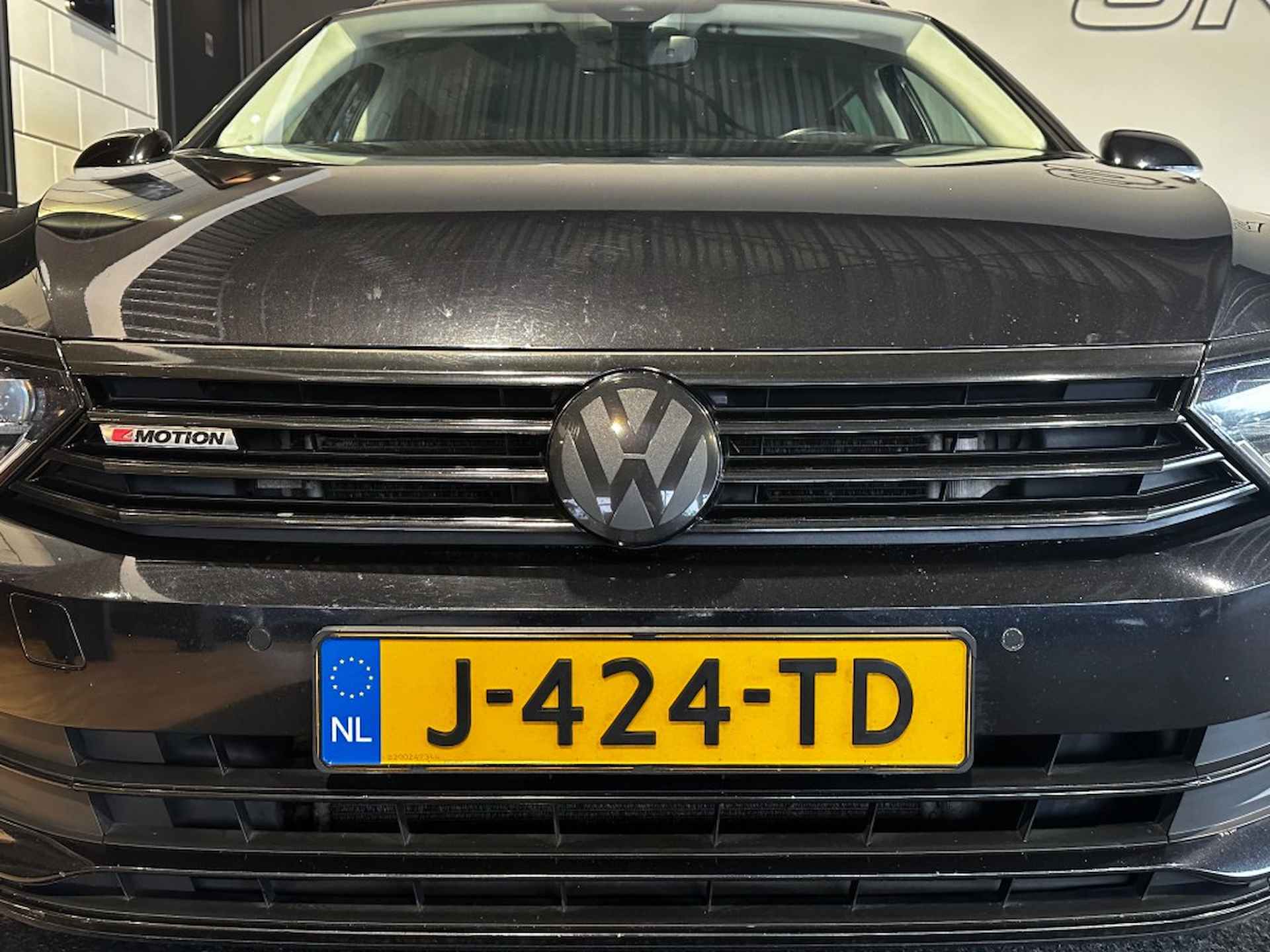 VOLKSWAGEN Passat 2.0 BITDI 4M HIGHL. AUTOMAAT, NAVI, 239PK, XENON, DSG. - 6/46