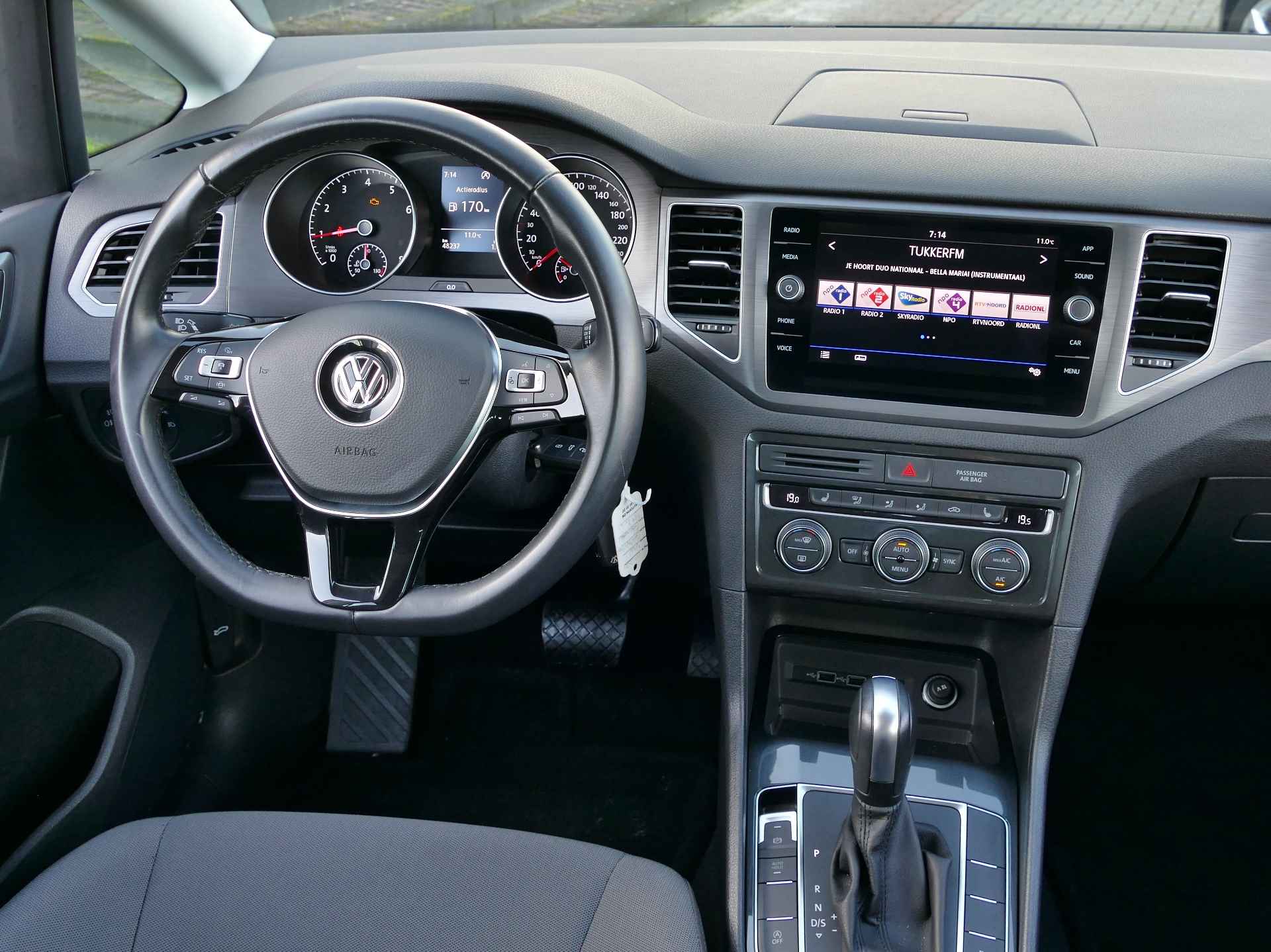 Volkswagen Golf Sportsvan 1.5 TSI AUTOMAAT | Apple carplay/Android auto | verwarmde stoelen | adaptieve cruise control - 8/50