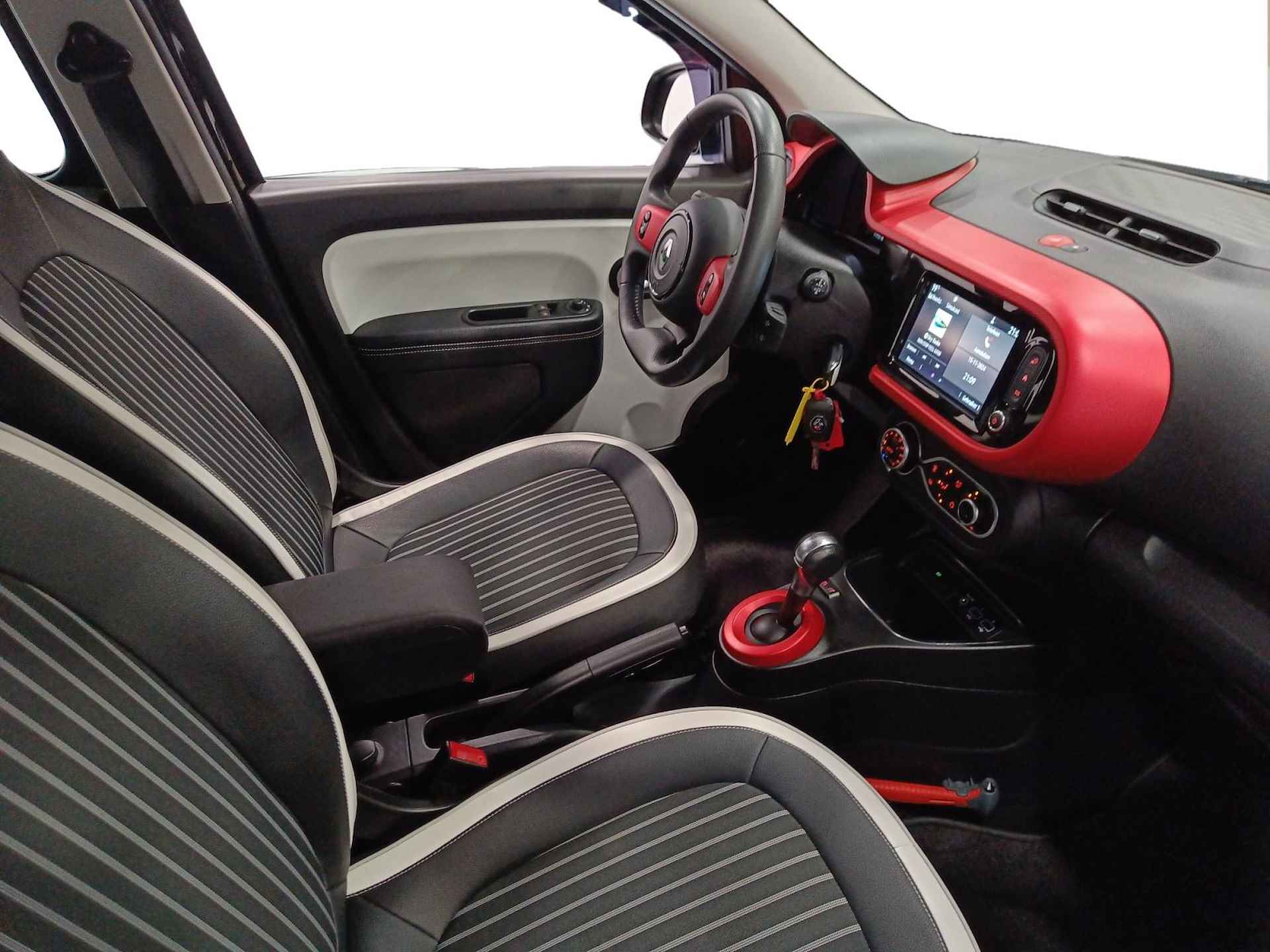 Renault Twingo Z.E. R80 Intens *Automaat*Navi APPLE/ANDROID+Camera*Climate*ALL-SEASON Banden - 12/35