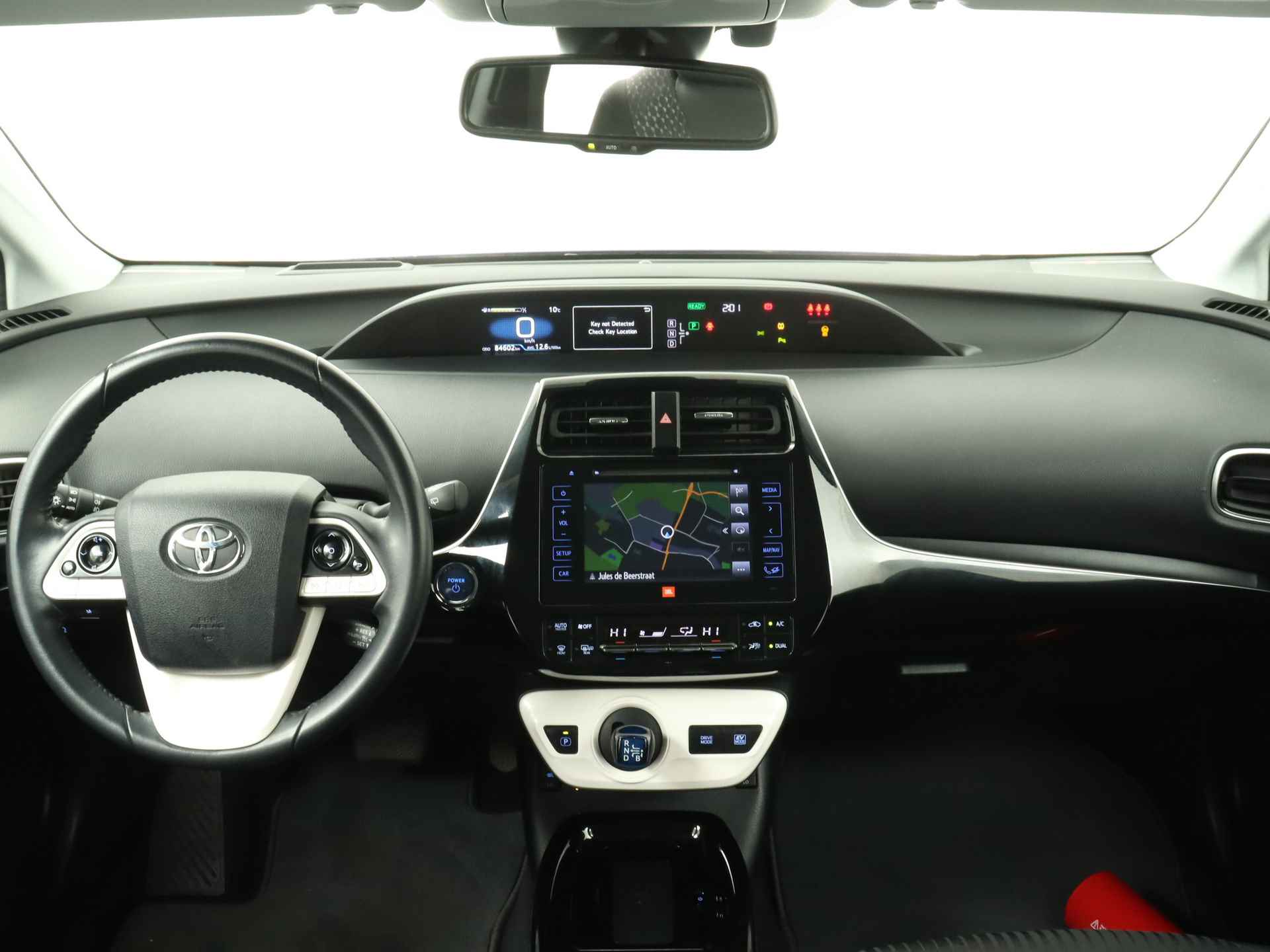 Toyota Prius 1.8 Dynamic | JBL | Head-up Display | Dodehoek Detectie | Navigatie | Stoelverwarming | Parkeerhulp | - 5/49