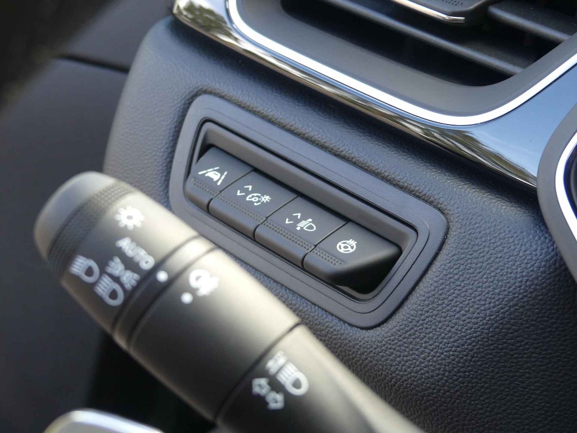 Mitsubishi ASX 1.6 HEV First Edition | Camera | Apple Carplay Android Auto - 15/24