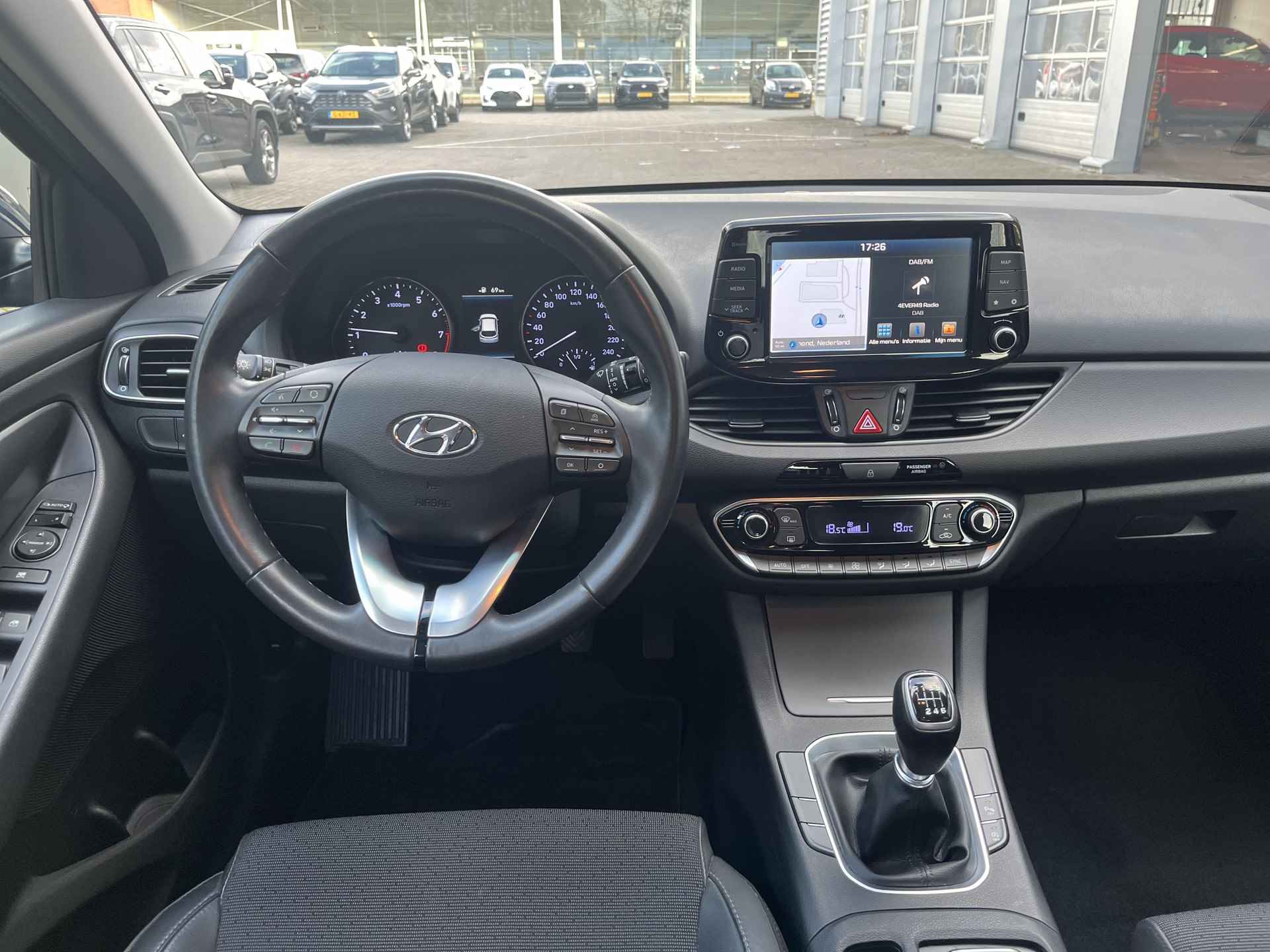 Hyundai i30 1.0 T-GDI Premium | Incl. 36 mnd garantie | Dealeronderhouden! | - 16/34