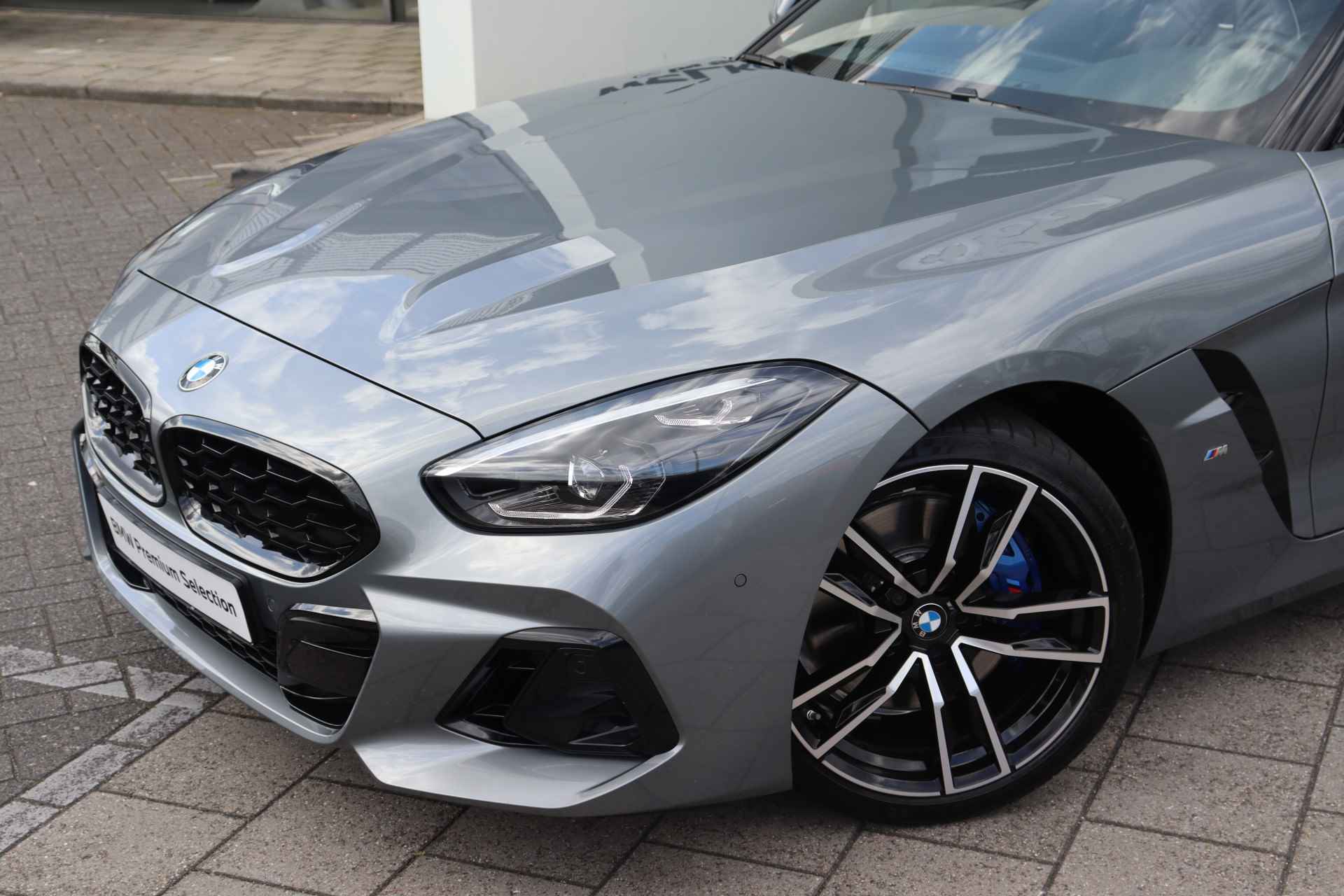 BMW Z4 Roadster sDrive30i High Executive M Sport Automaat / M Adaptief onderstel / Stoelverwarming / Adaptieve LED / Parking Assistant / Harman Kardon / Live Cockpit Professional - 3/34