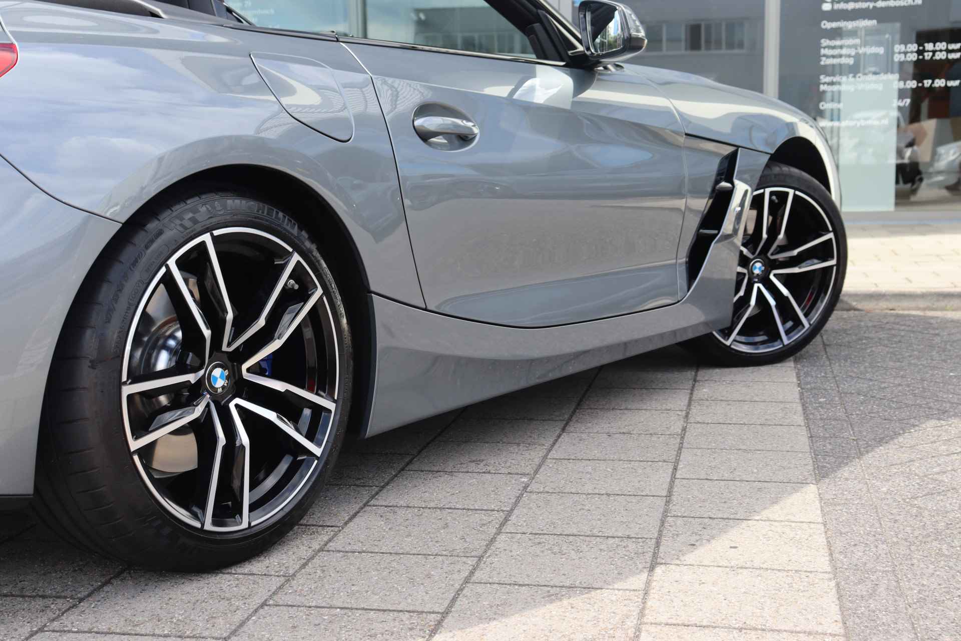 BMW Z4 Roadster sDrive30i High Executive M Sport Automaat / M Adaptief onderstel / Stoelverwarming / Adaptieve LED / Parking Assistant / Harman Kardon / Live Cockpit Professional - 13/34