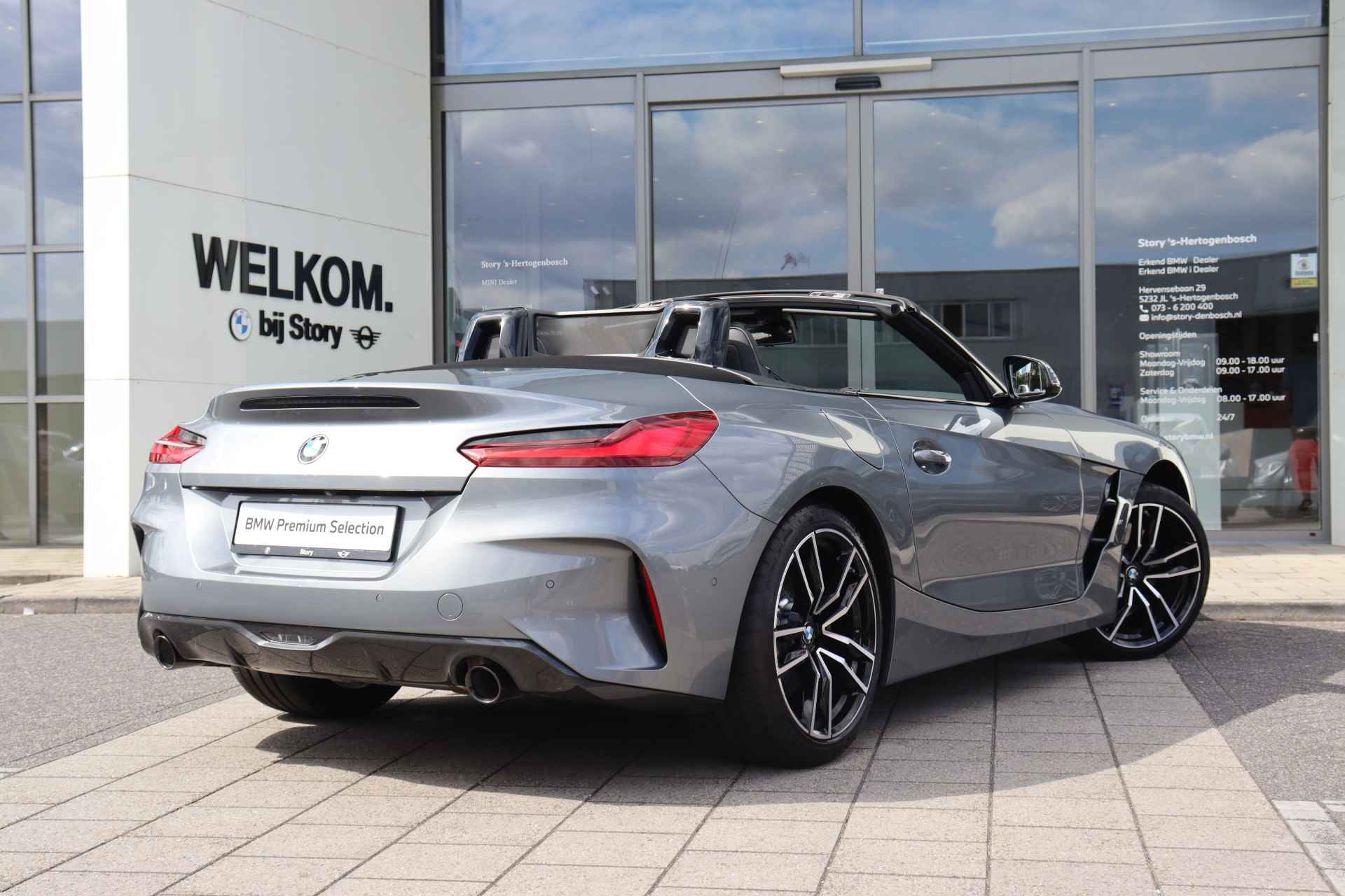 BMW Z4 Roadster sDrive30i High Executive M Sport Automaat / M Adaptief onderstel / Stoelverwarming / Adaptieve LED / Parking Assistant / Harman Kardon / Live Cockpit Professional - 32/34