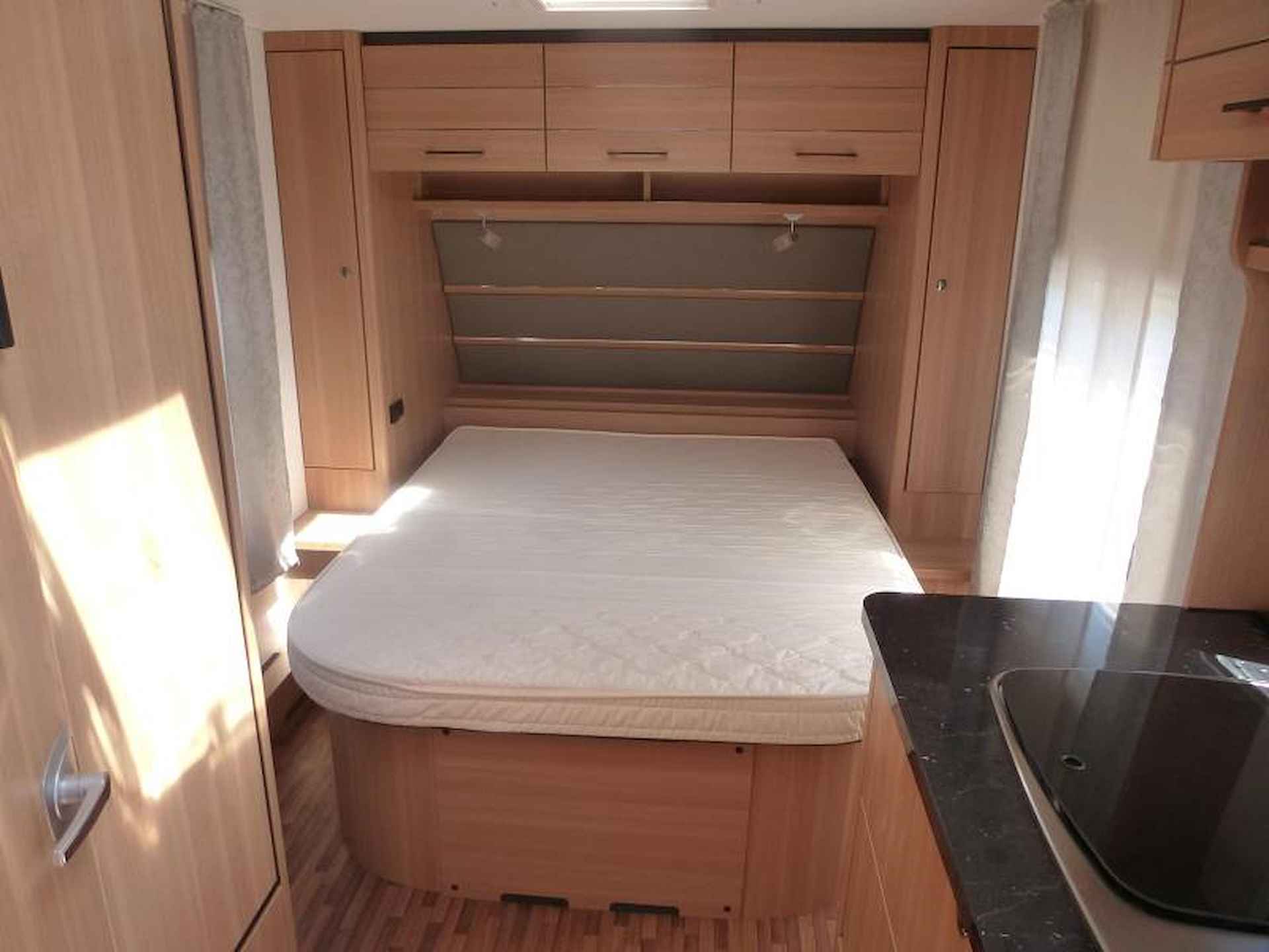 Eriba-Hymer Living 550 incl. Go2 mover en l - 7/10