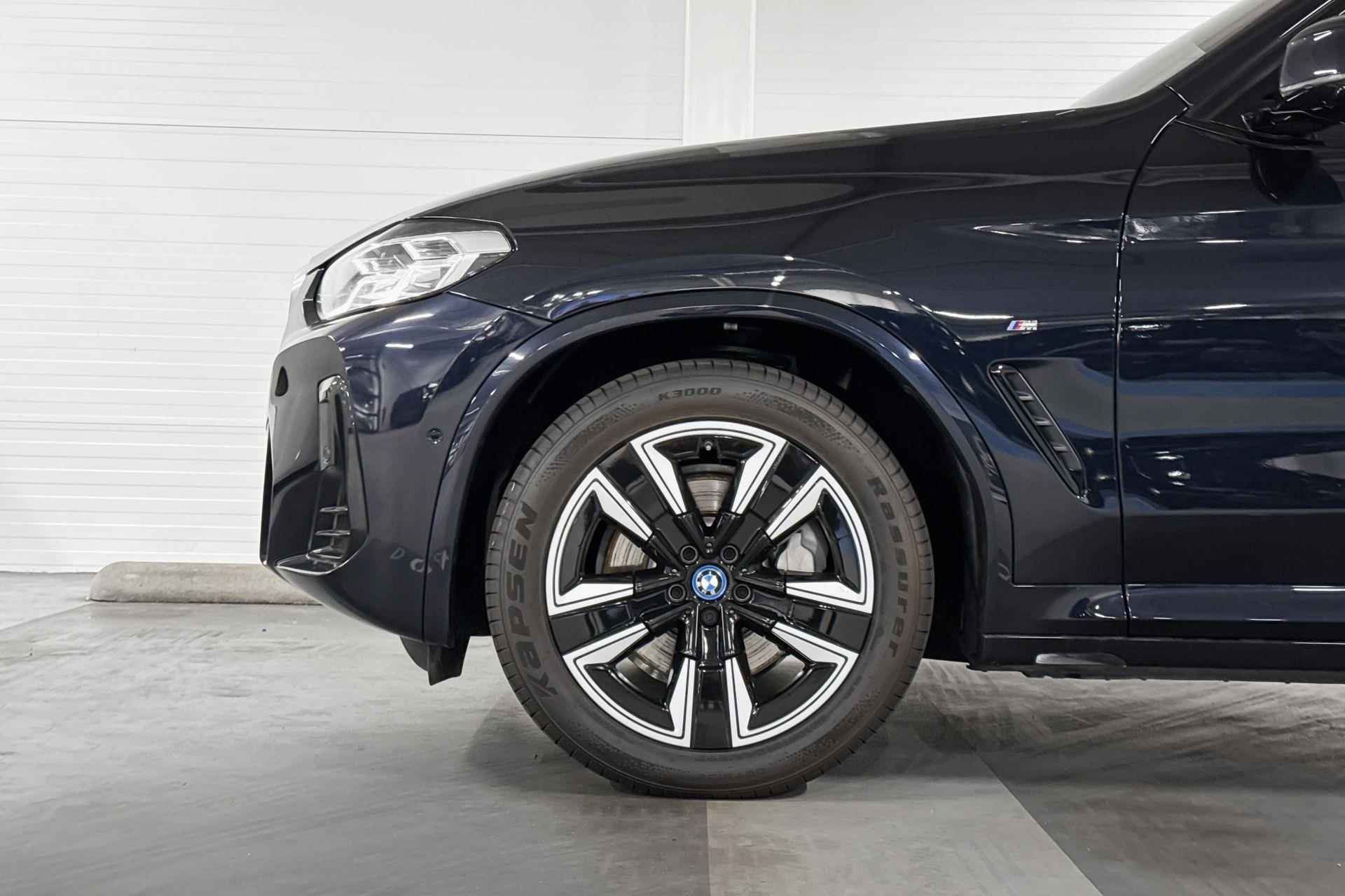 BMW iX3 Executive 80 kWh - 4/26