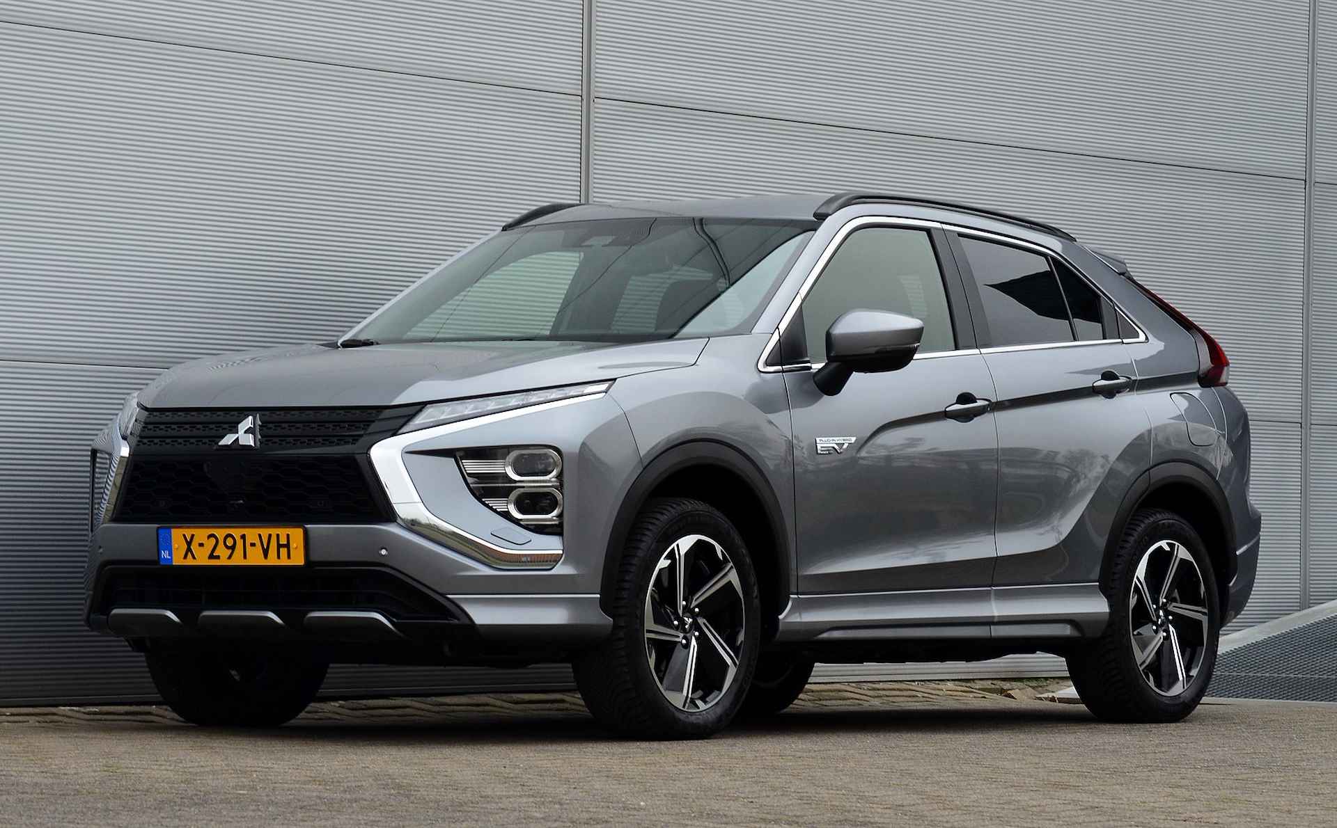 Mitsubishi Eclipse Cross PHEV 2.4 BUSINESS EXECUTIVE 4WD | PLUG IN HYBRID | ADAPTIEF CRUISE | ALL SEASON | TREKHAAK 1500KG |  FABRIEKSGARANTIE TOT 23-12-2030* | ALL IN RIJKLAARPRIJS - 6/50