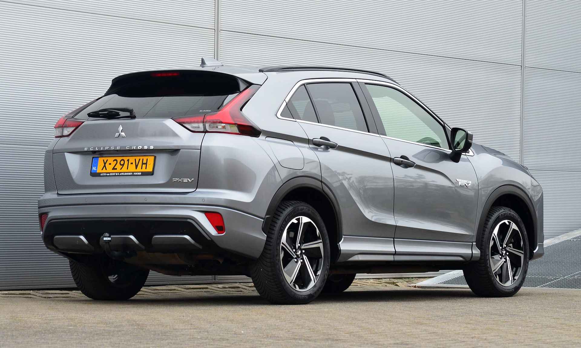 Mitsubishi Eclipse Cross PHEV 2.4 BUSINESS EXECUTIVE 4WD | PLUG IN HYBRID | ADAPTIEF CRUISE | ALL SEASON | TREKHAAK 1500KG |  FABRIEKSGARANTIE TOT 23-12-2030* | ALL IN RIJKLAARPRIJS - 11/50