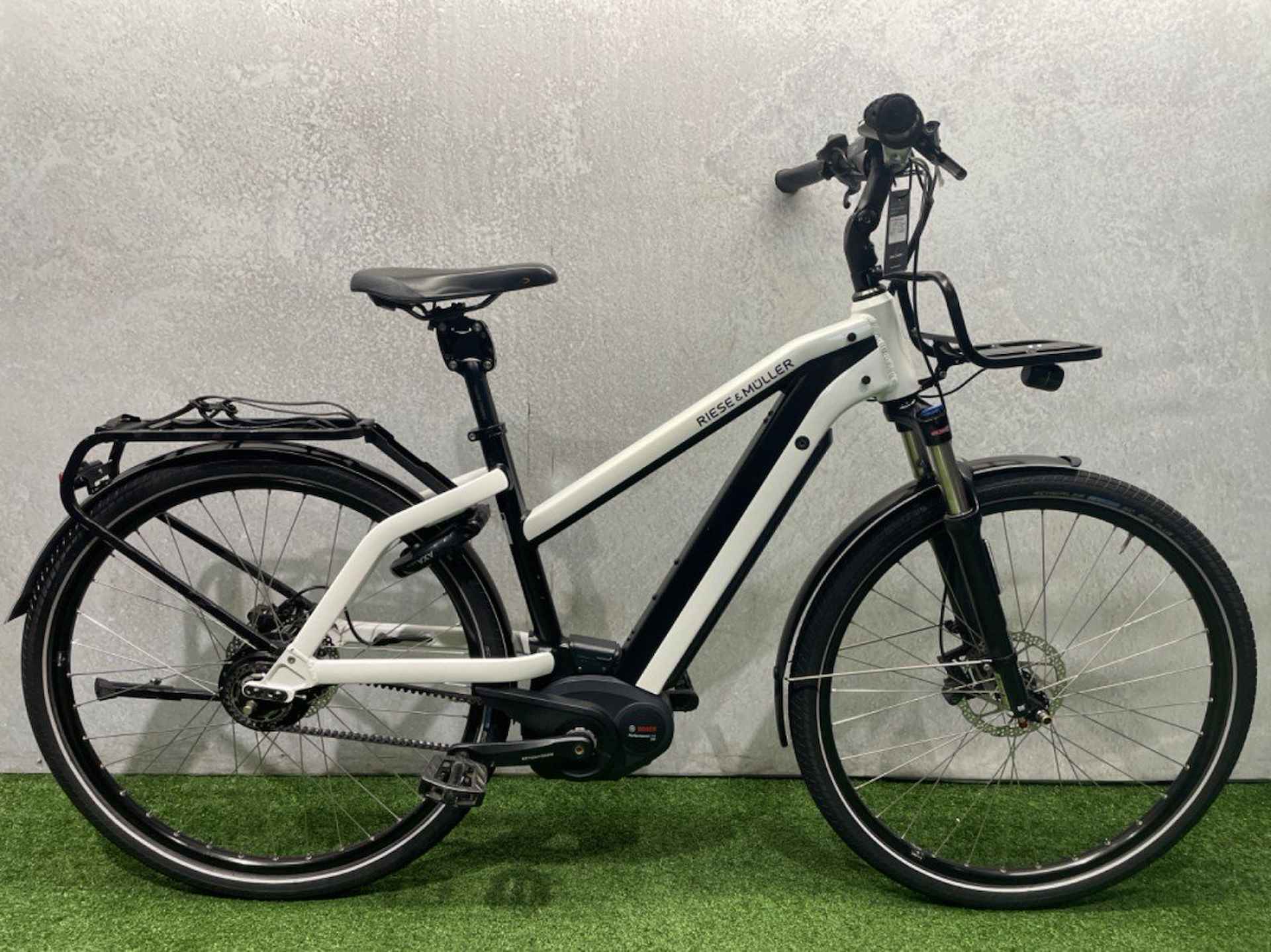 Riese & Müller New Charger Wit 53cm 2019 - 1/5