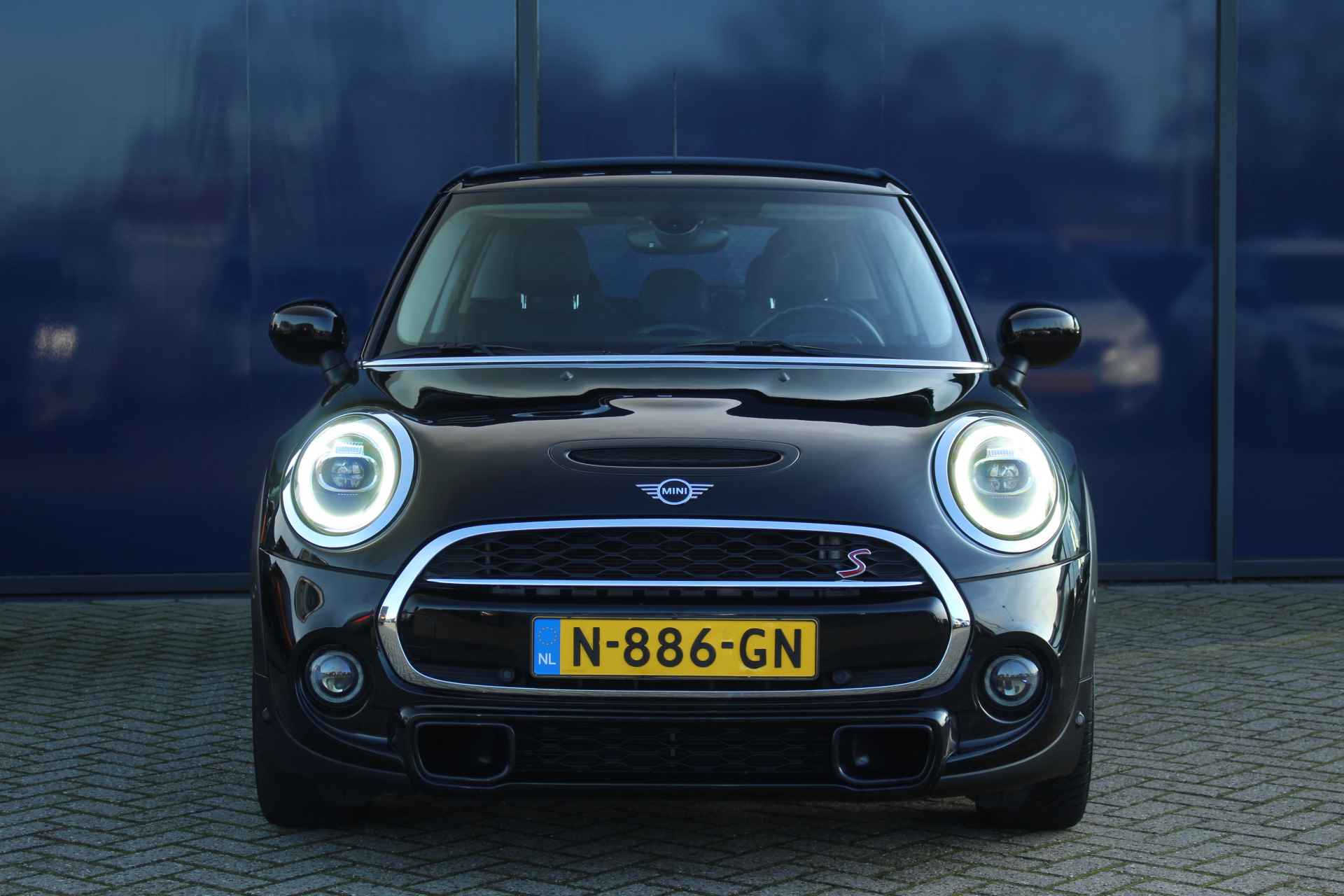 MINI Mini 2.0 Cooper S Hammersmith 192 PK | Leder | St.Verwarming | LED | Climate & Cruise C. - 9/50