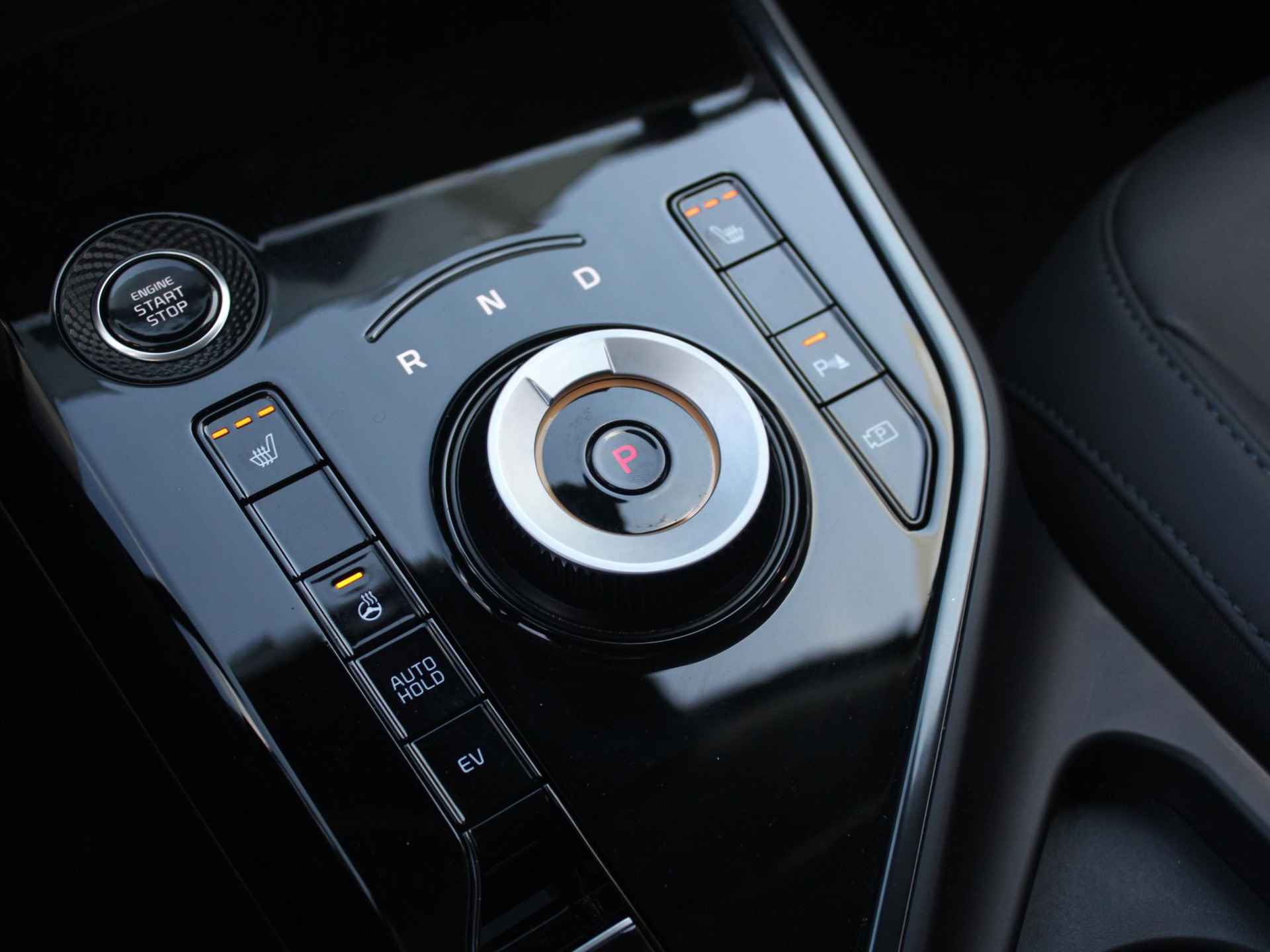 Kia Niro 1.6 GDi PHEV DynamicLine | LED | Stoel-/Stuurverwarming | Adapt. Cruise | Clima | Camera | Carplay - 19/25