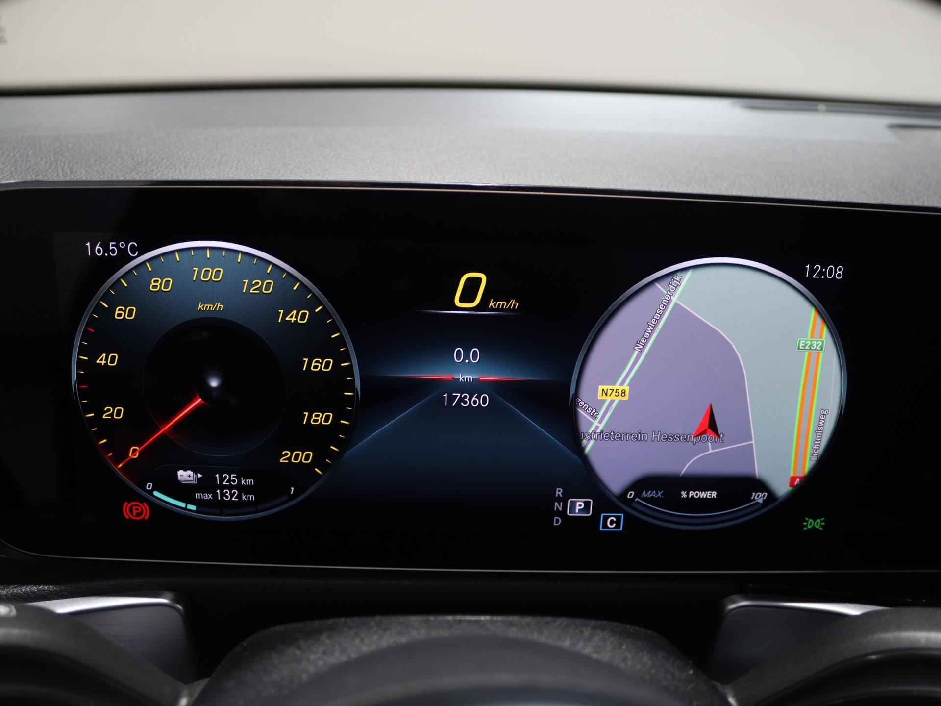 Mercedes-Benz EQB 300 4MATIC AMG Night | Panoramadak | Rij-assistentiepakketl | Sfeerverlichting | Parkeercamera | Elektrische achterklep | Dodehoekdetectie | - 17/26