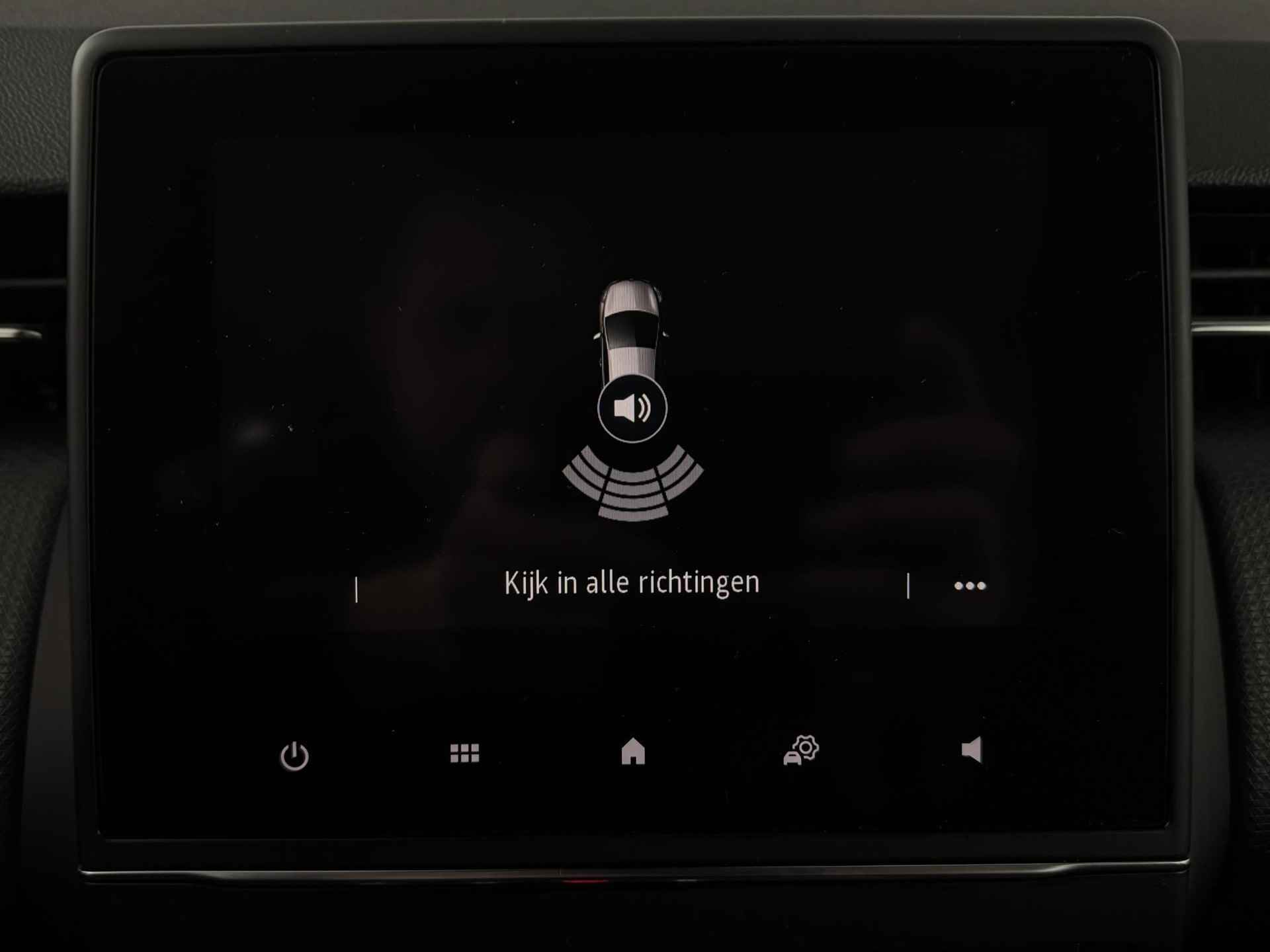 Renault Clio 1.0 TCe Intens NAVIGATIE | PARKEERSENSOREN ACHTER | CLIMATE CONTROL | LICHTMETALEN VELGEN - 24/43