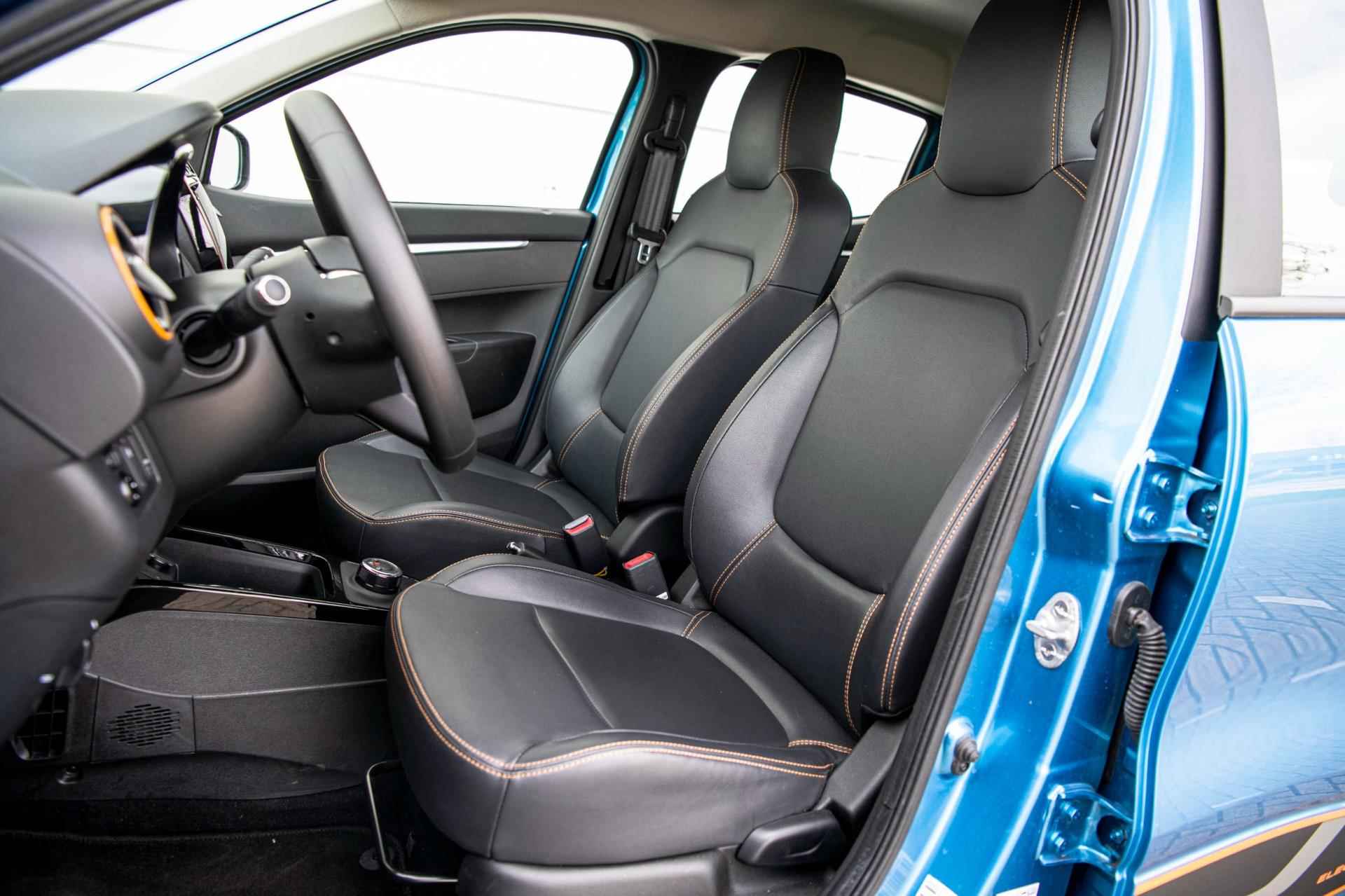 Dacia Spring Comfort Plus (Orange Pack) | Airco | Achteruitrijcamera| Apple CarPlay | Navigatie | Electrische Bedienbare Ramen | - 8/41